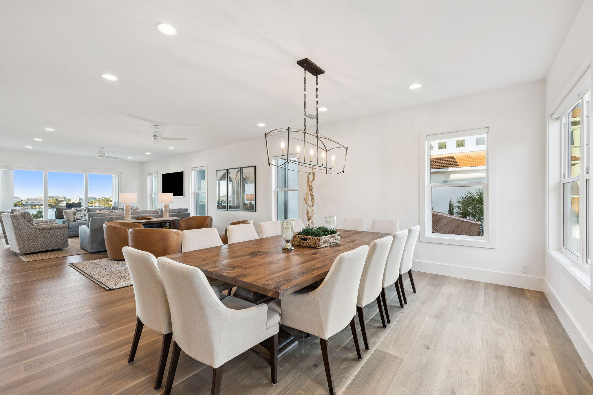 754 Harbor Boulevard