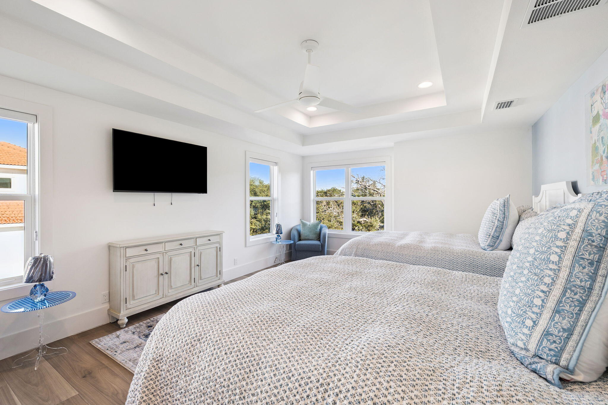 754 Harbor Boulevard