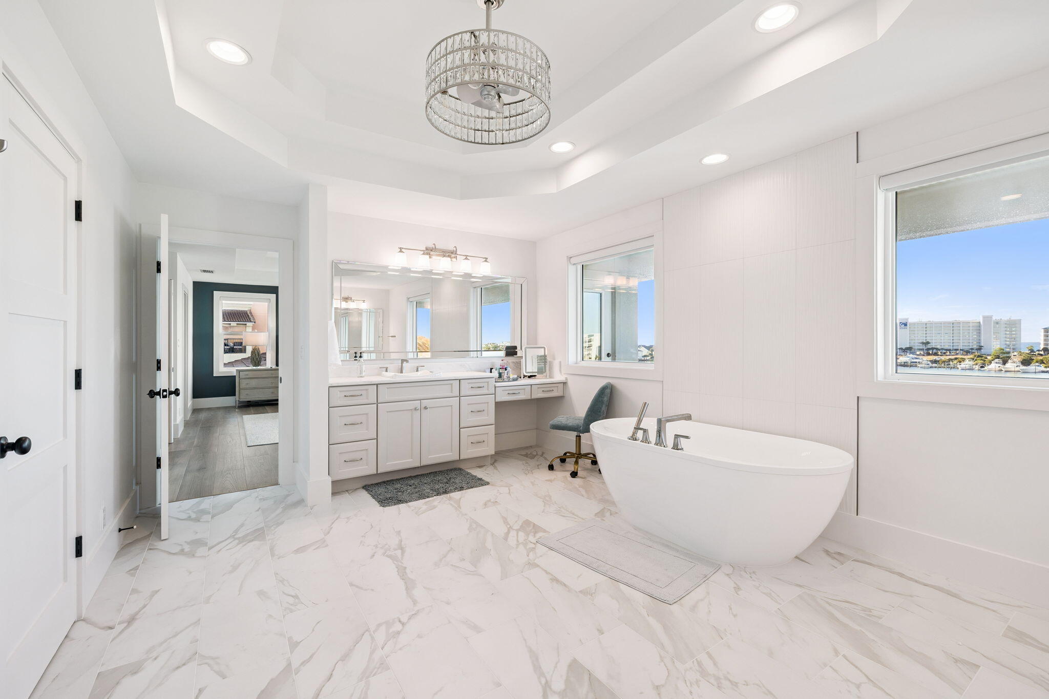 754 Harbor Boulevard