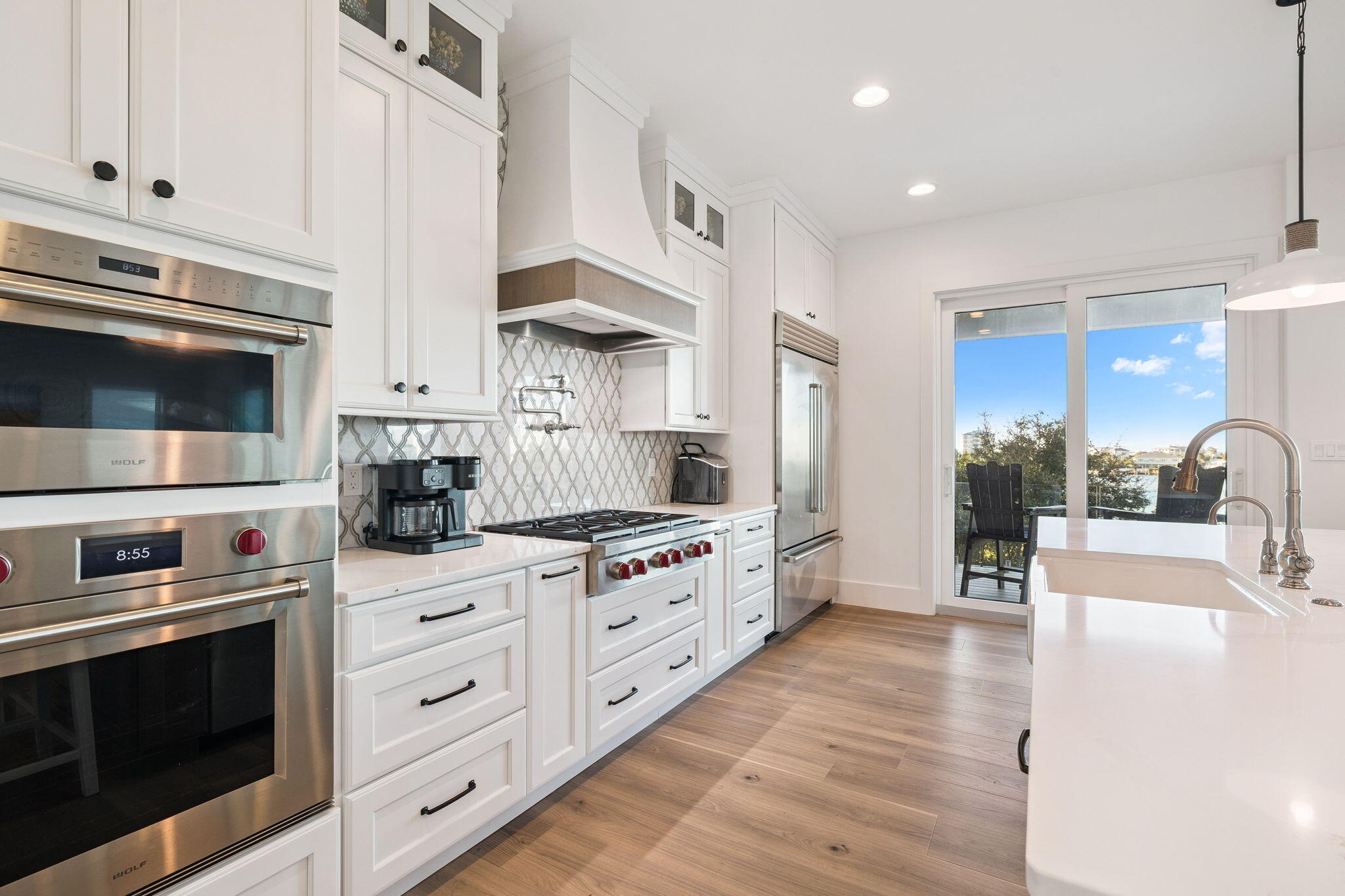 754 Harbor Boulevard