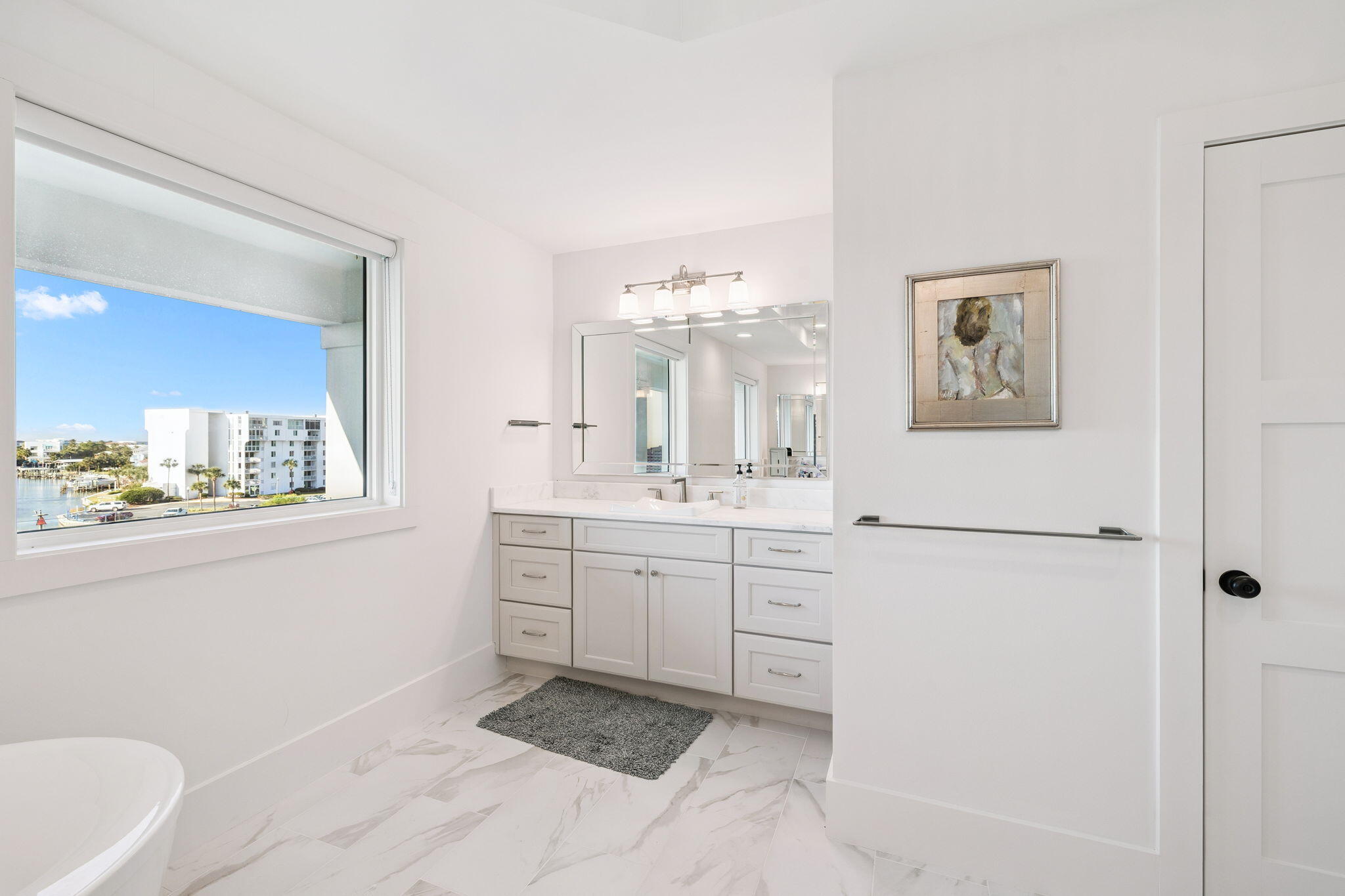 754 Harbor Boulevard