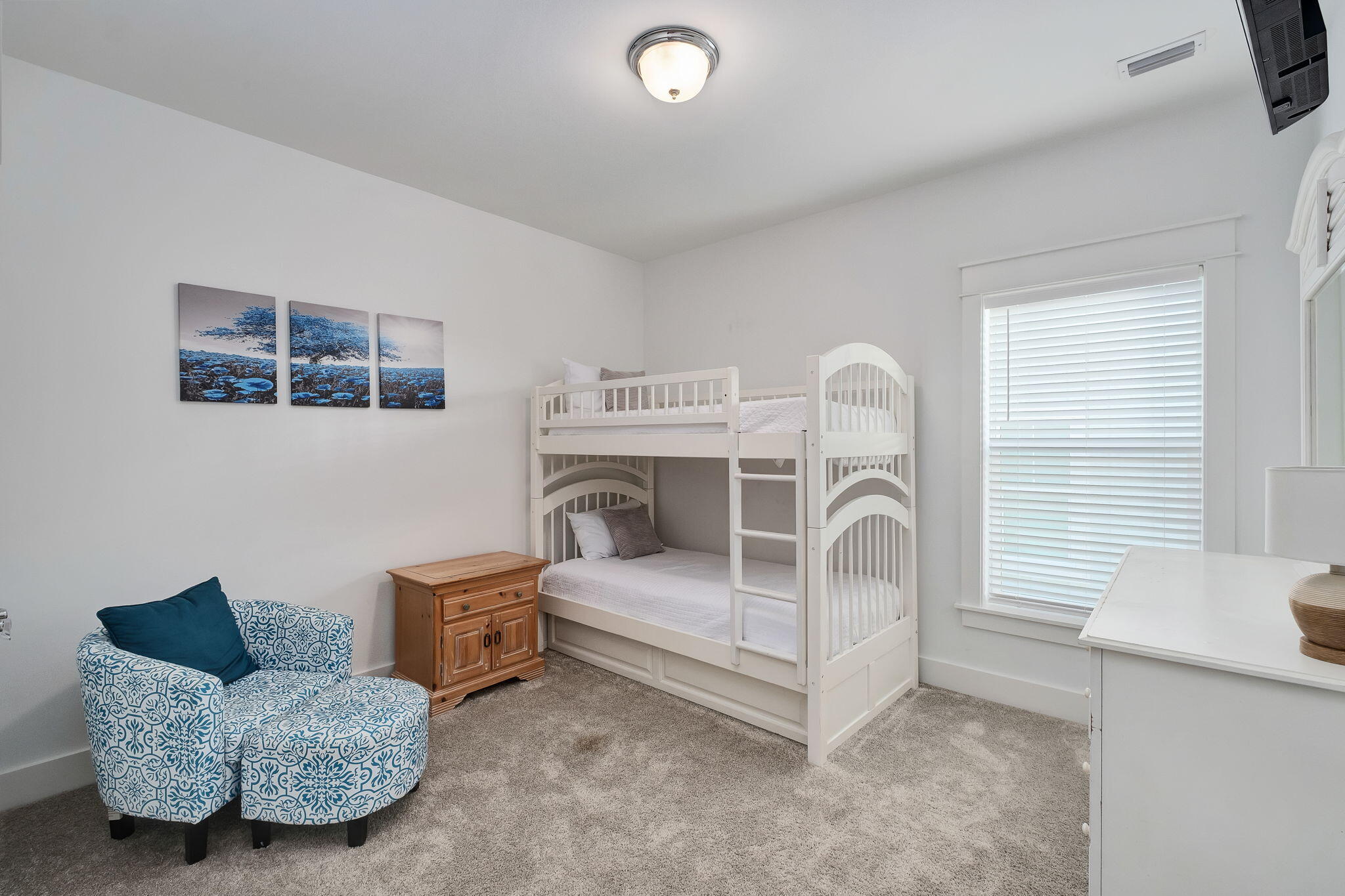 234 Grande Pointe Circle