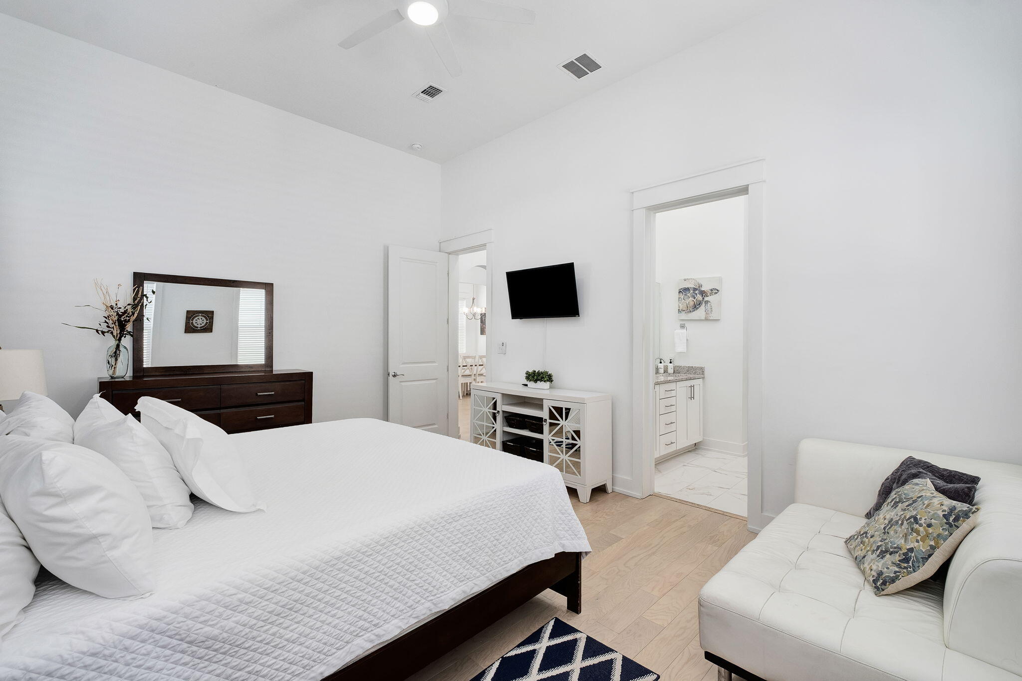 234 Grande Pointe Circle