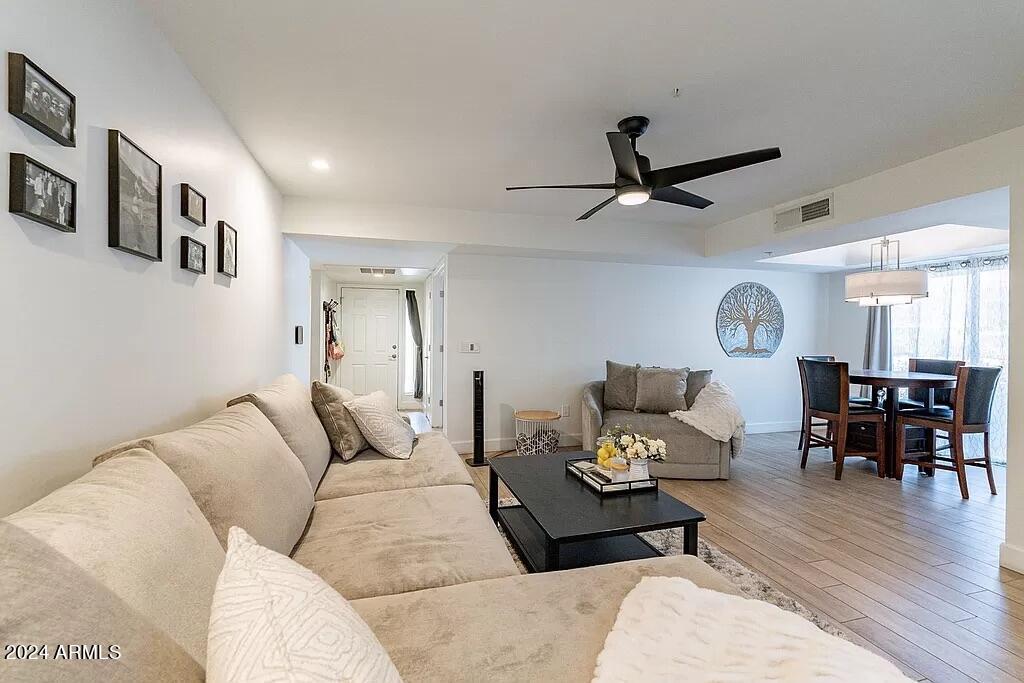 9460 E MISSION Lane # 116