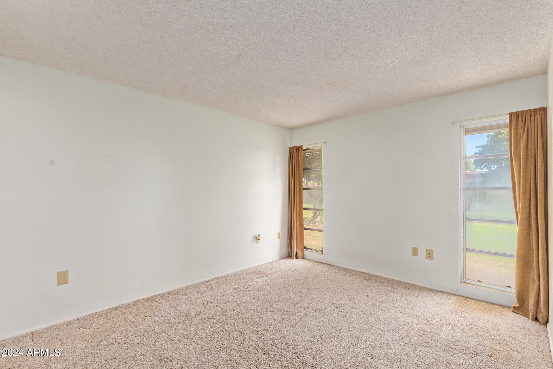 10823 W CAMEO Drive