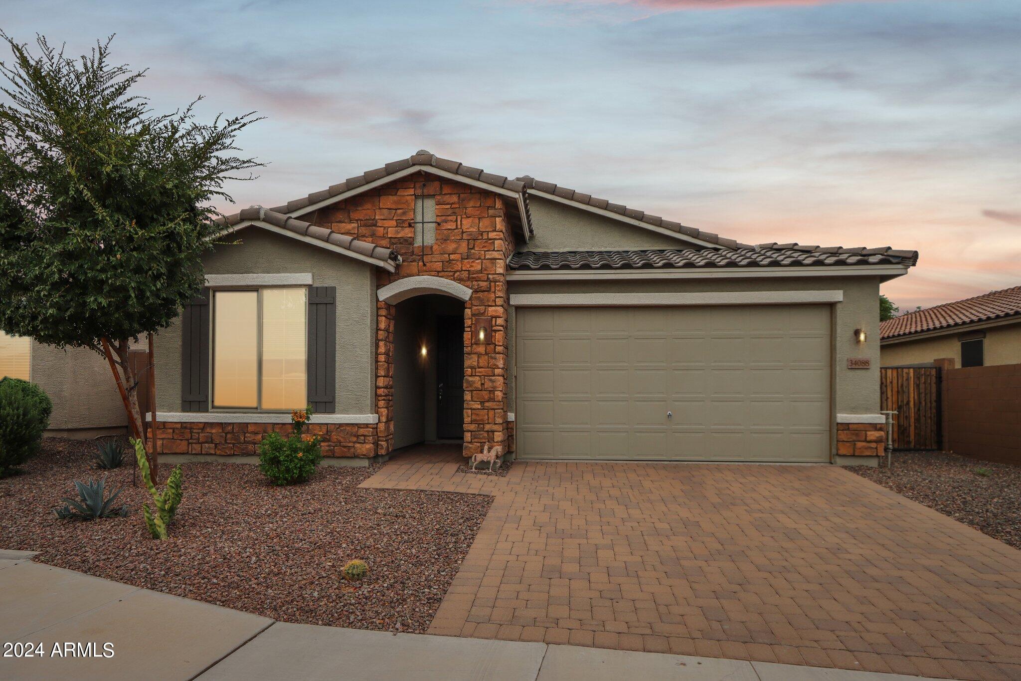 34088 N Elizabeth Avenue