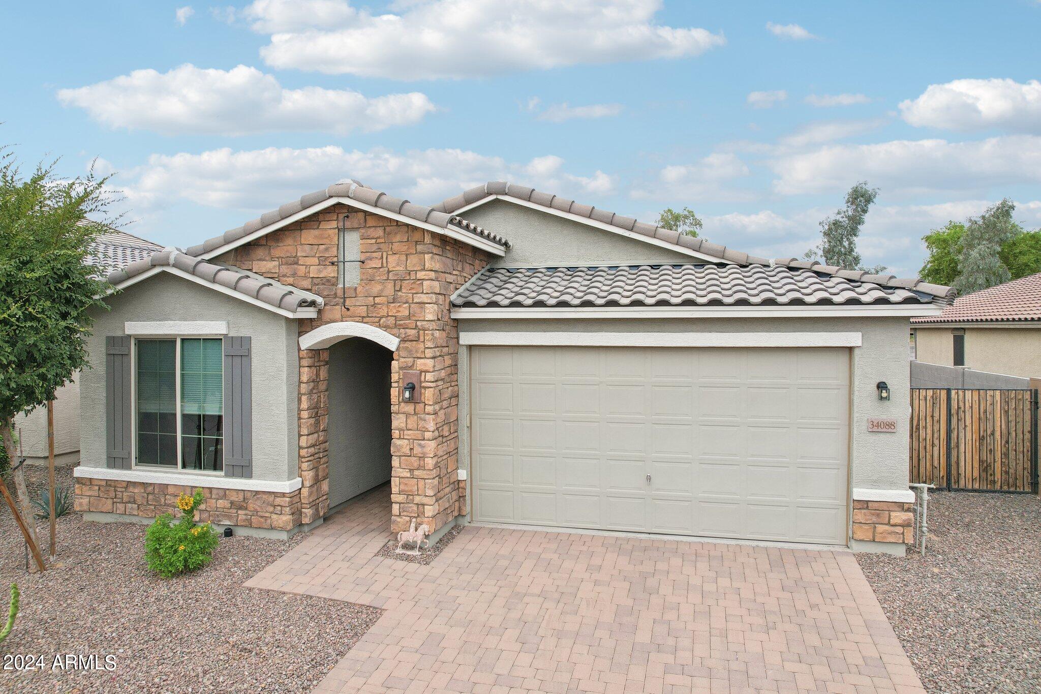 34088 N Elizabeth Avenue