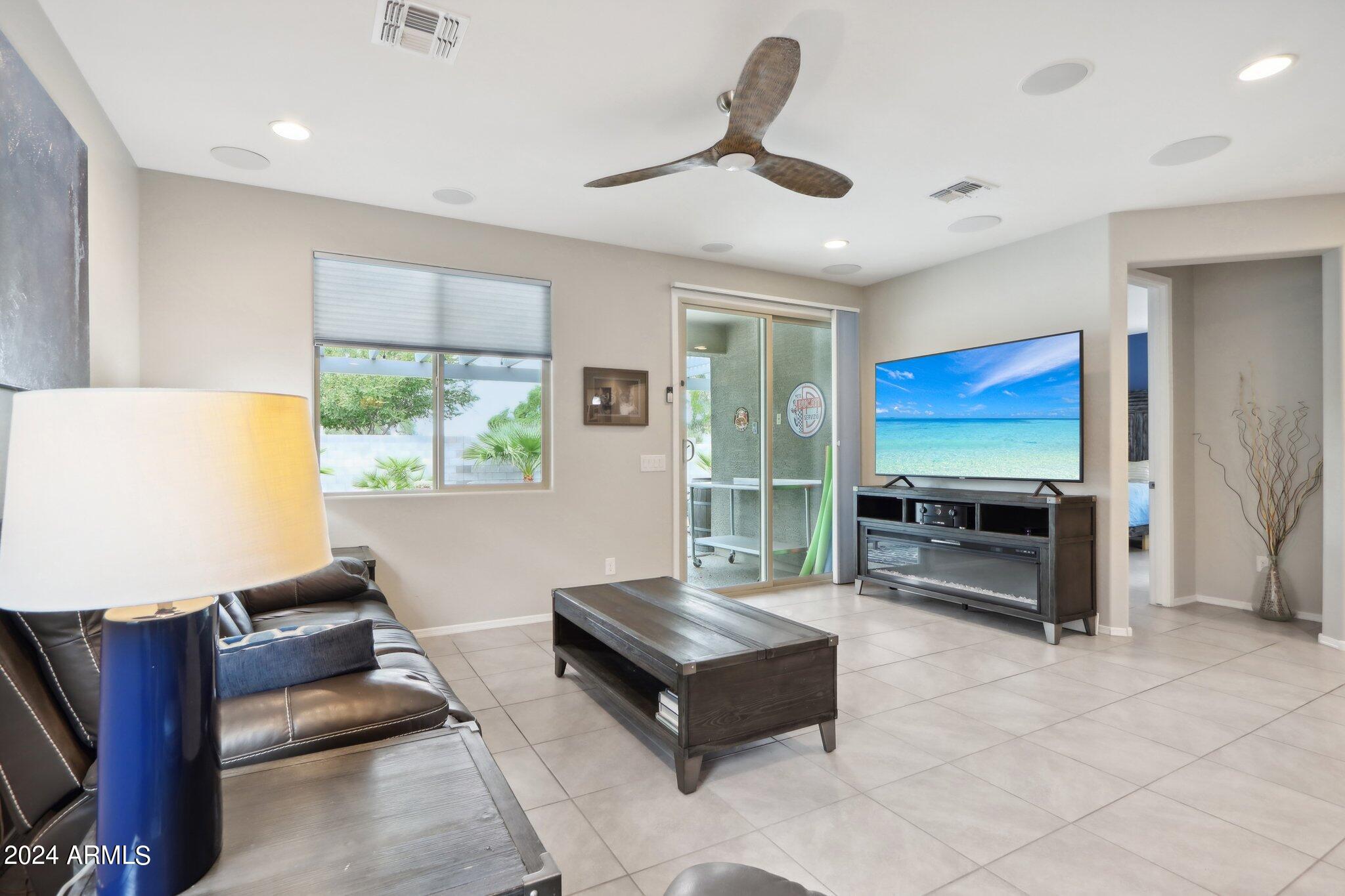 34088 N Elizabeth Avenue