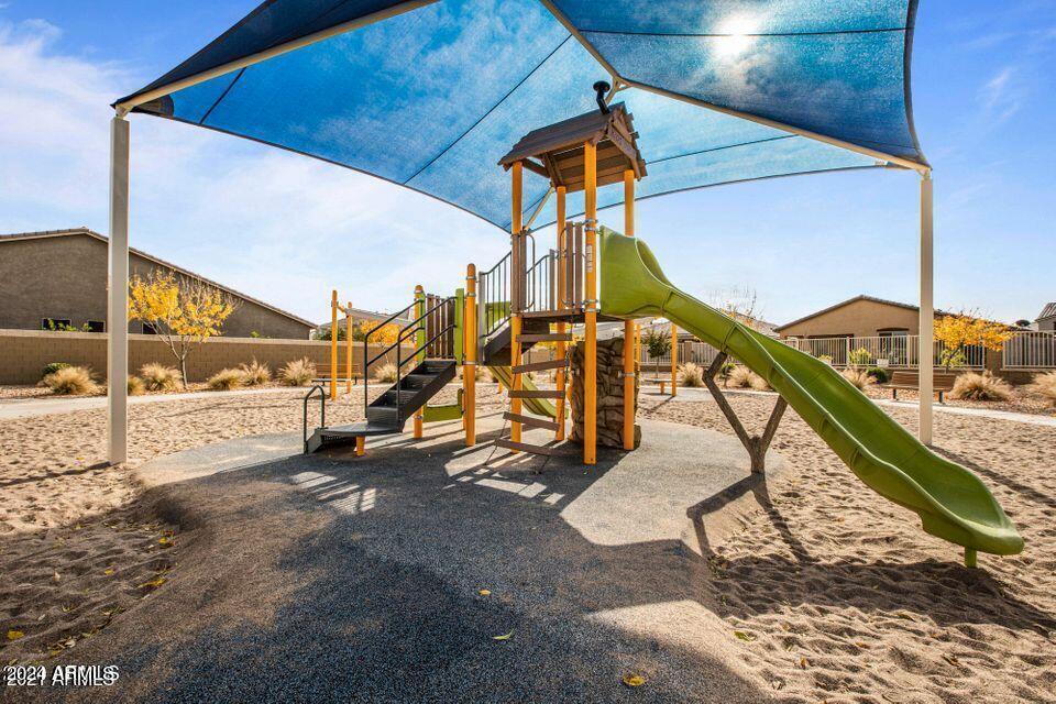 34088 N Elizabeth Avenue