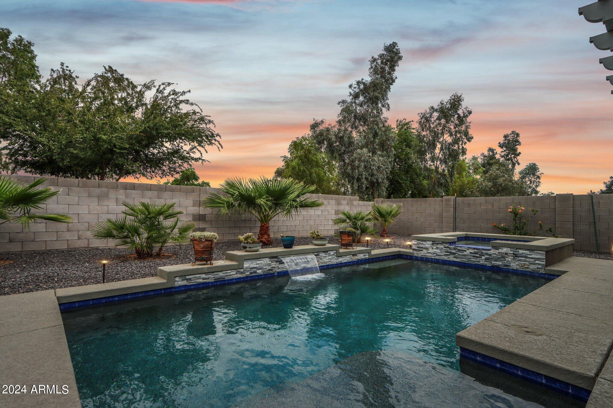 34088 N Elizabeth Avenue