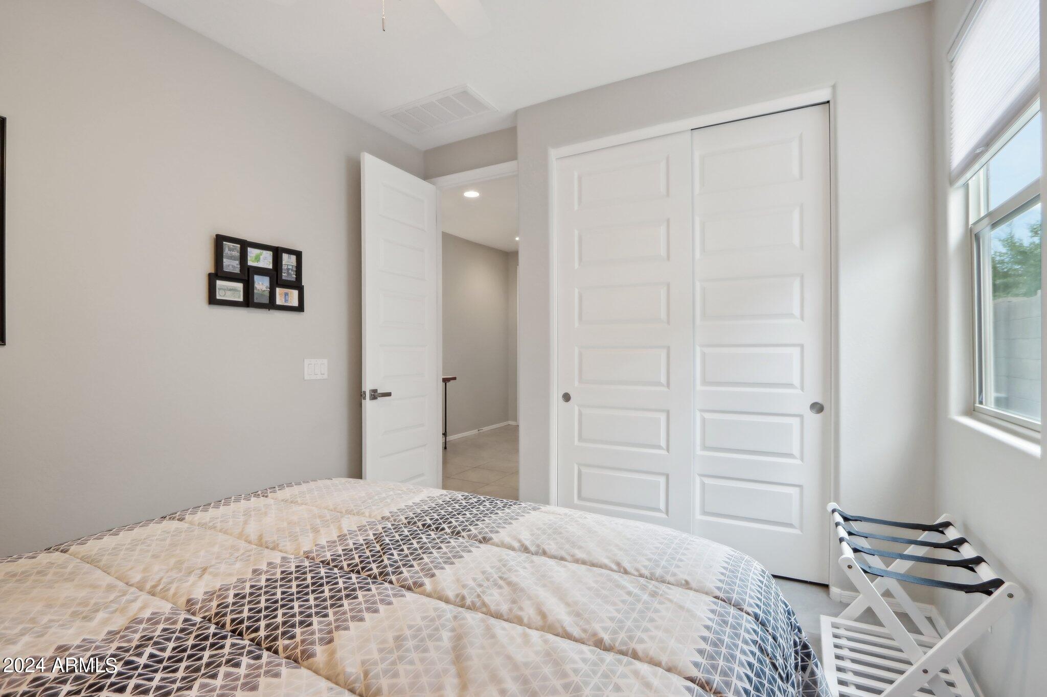 34088 N Elizabeth Avenue