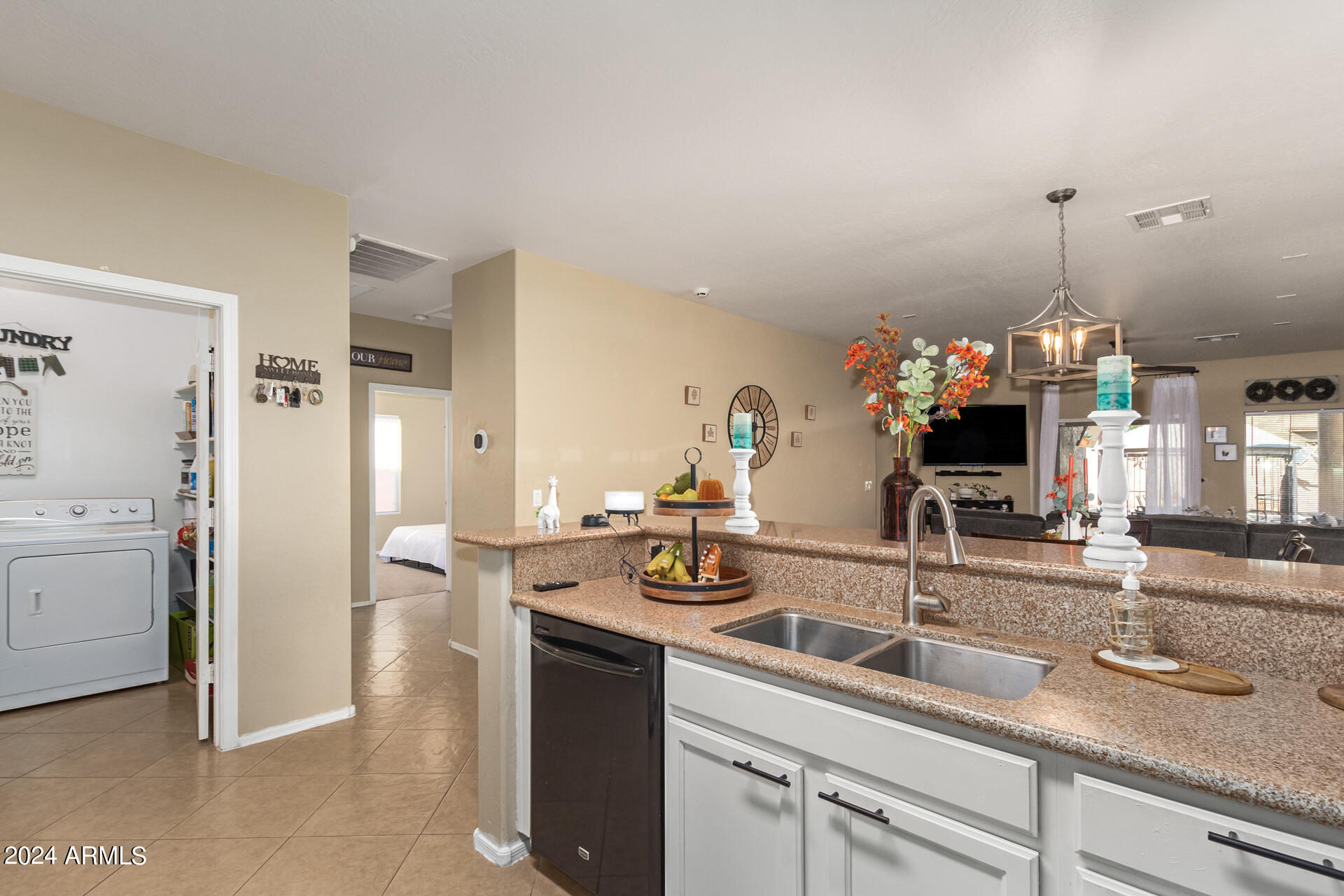 396 E MULE TRAIN Trail E