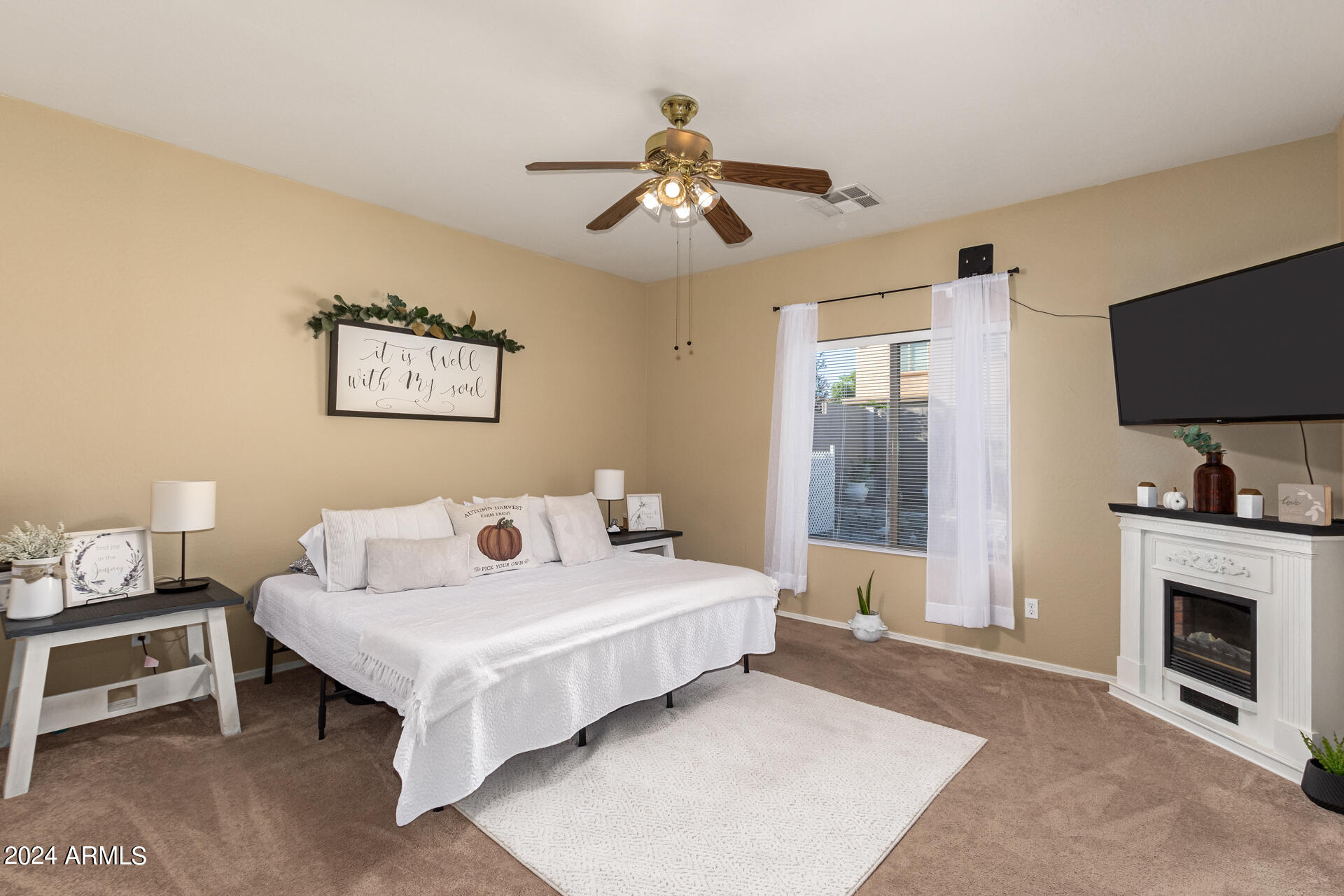 396 E MULE TRAIN Trail E