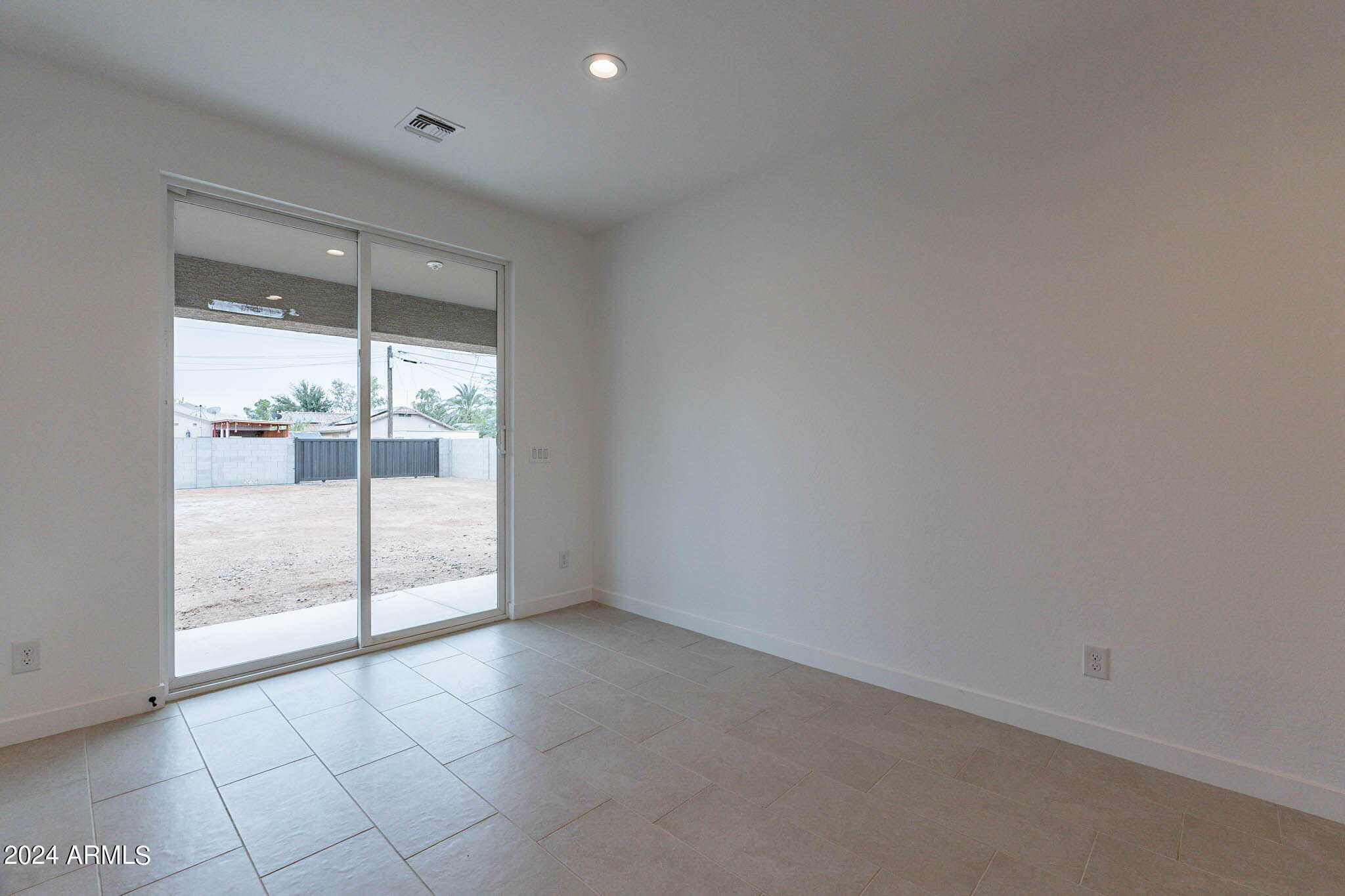 361 W WALTON Avenue
