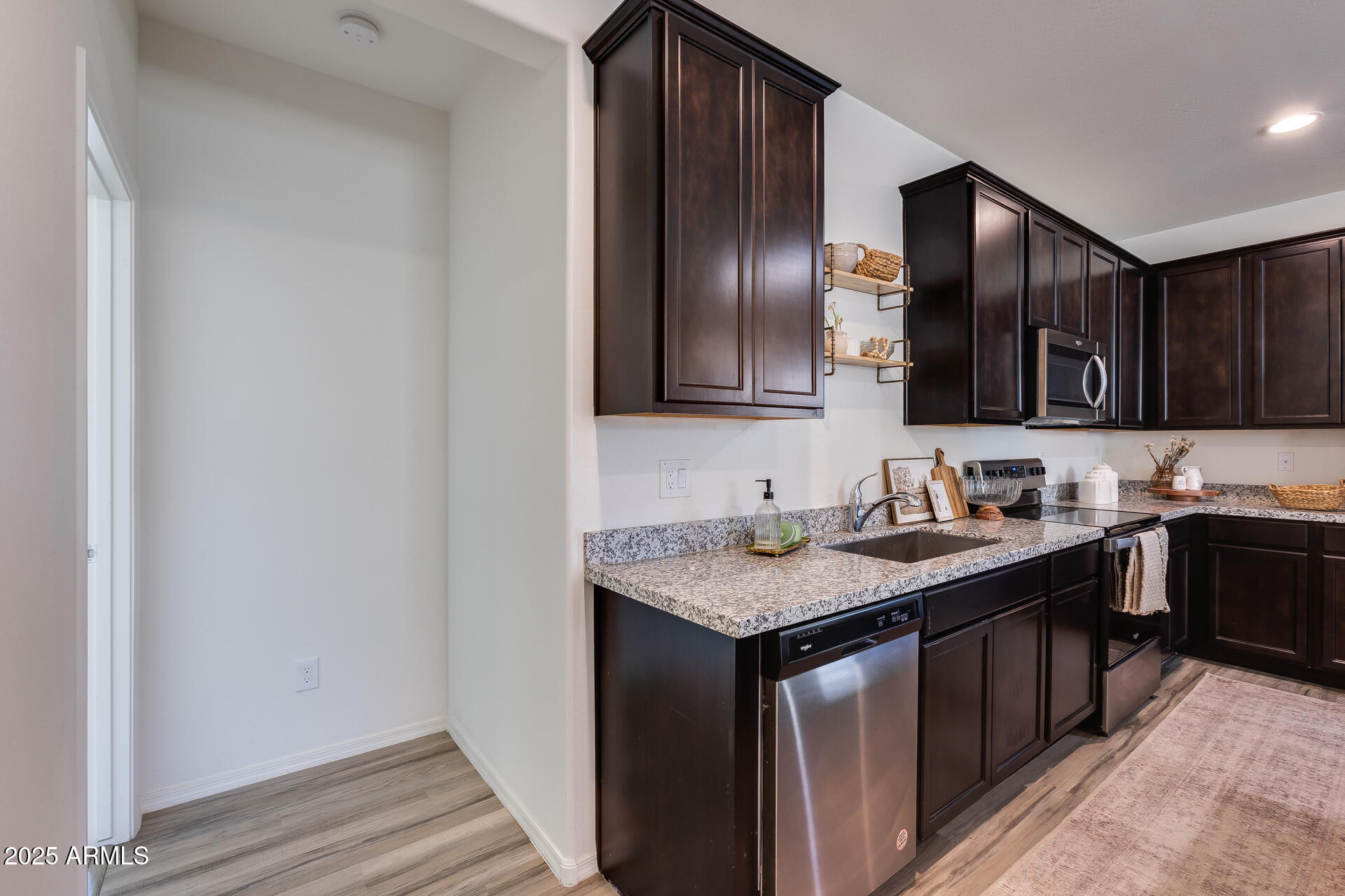 17580 W COUNTRY CLUB Terrace