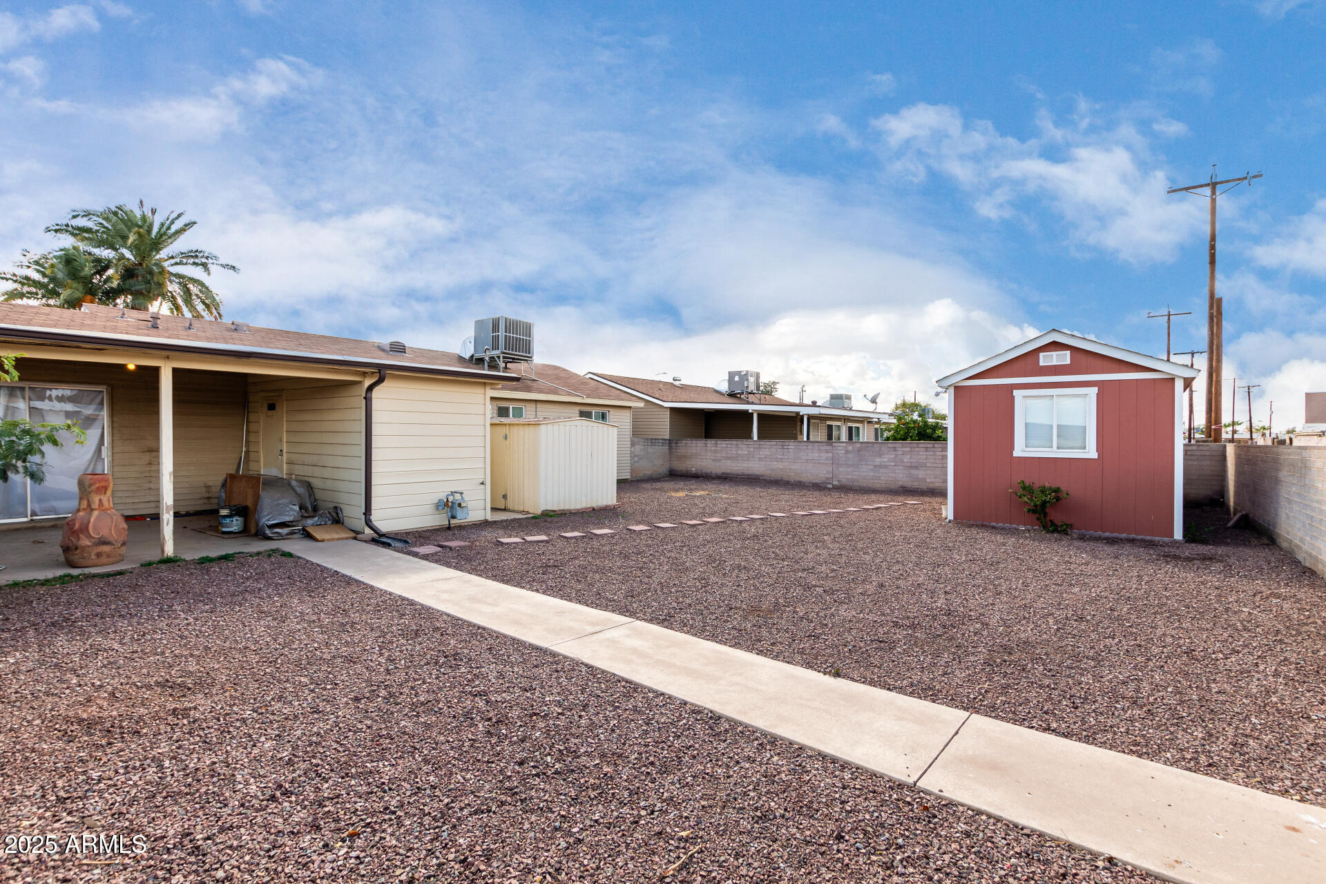 4626 W MITCHELL Drive