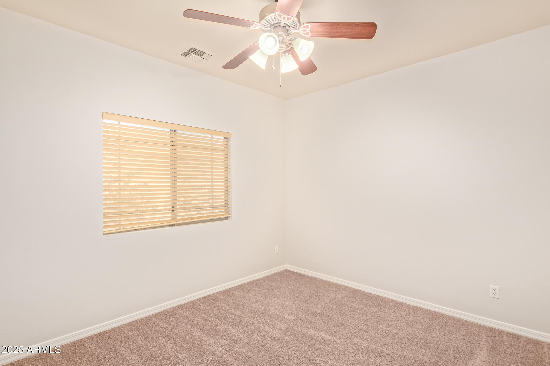 6838 W LYNNE Lane