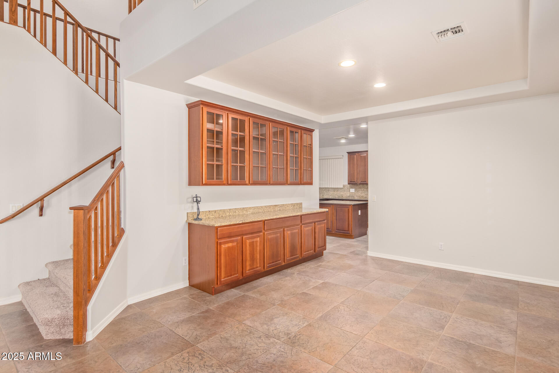 6838 W LYNNE Lane