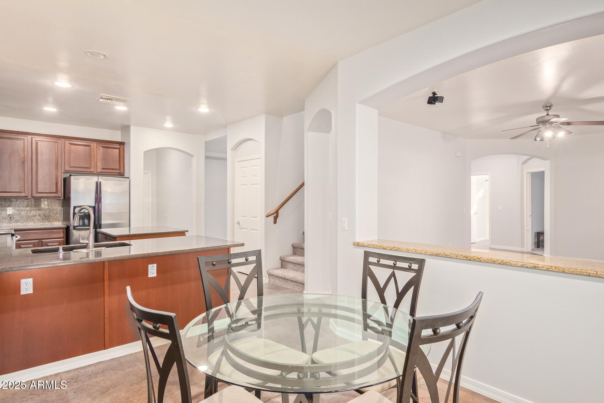 6838 W LYNNE Lane