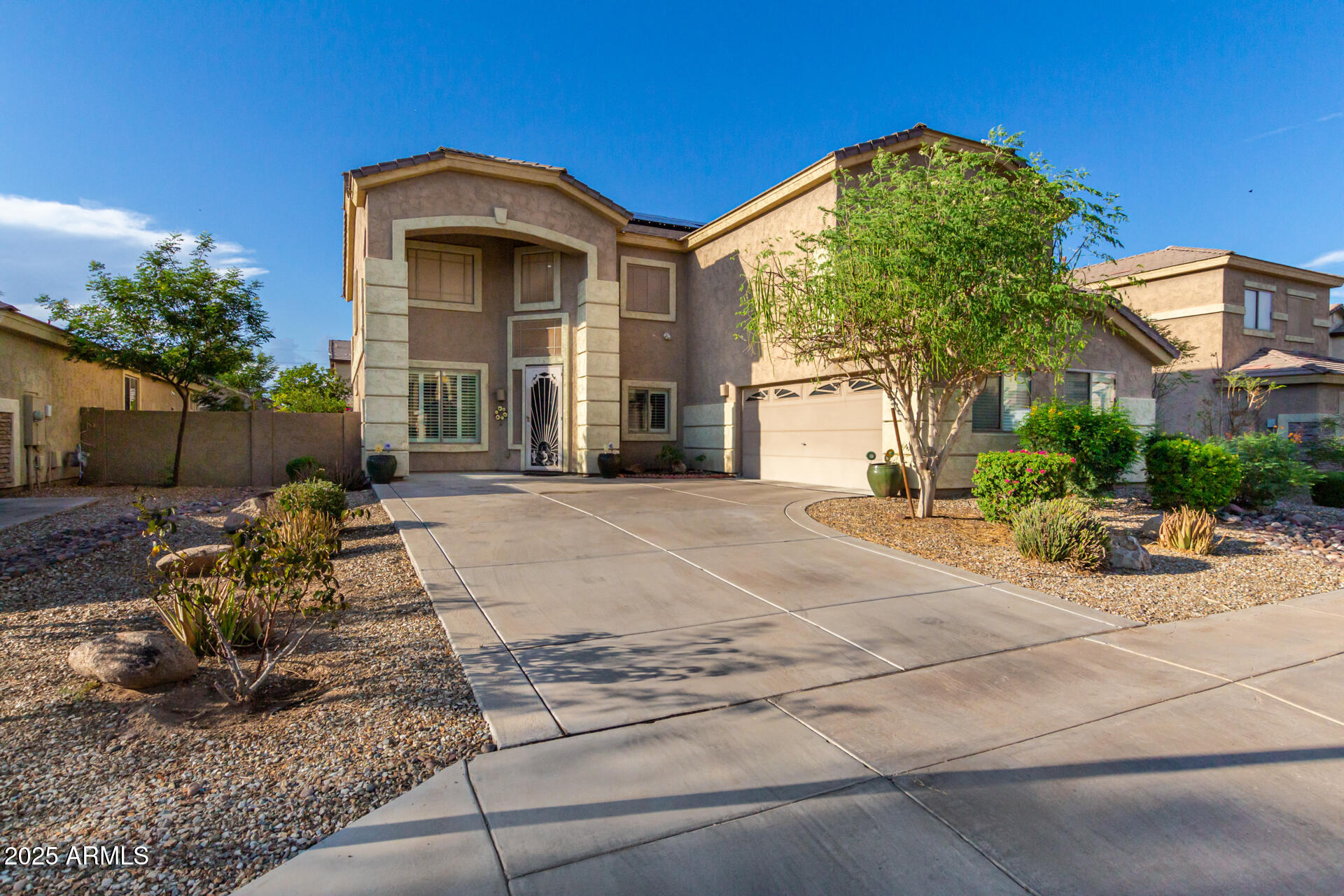6838 W LYNNE Lane