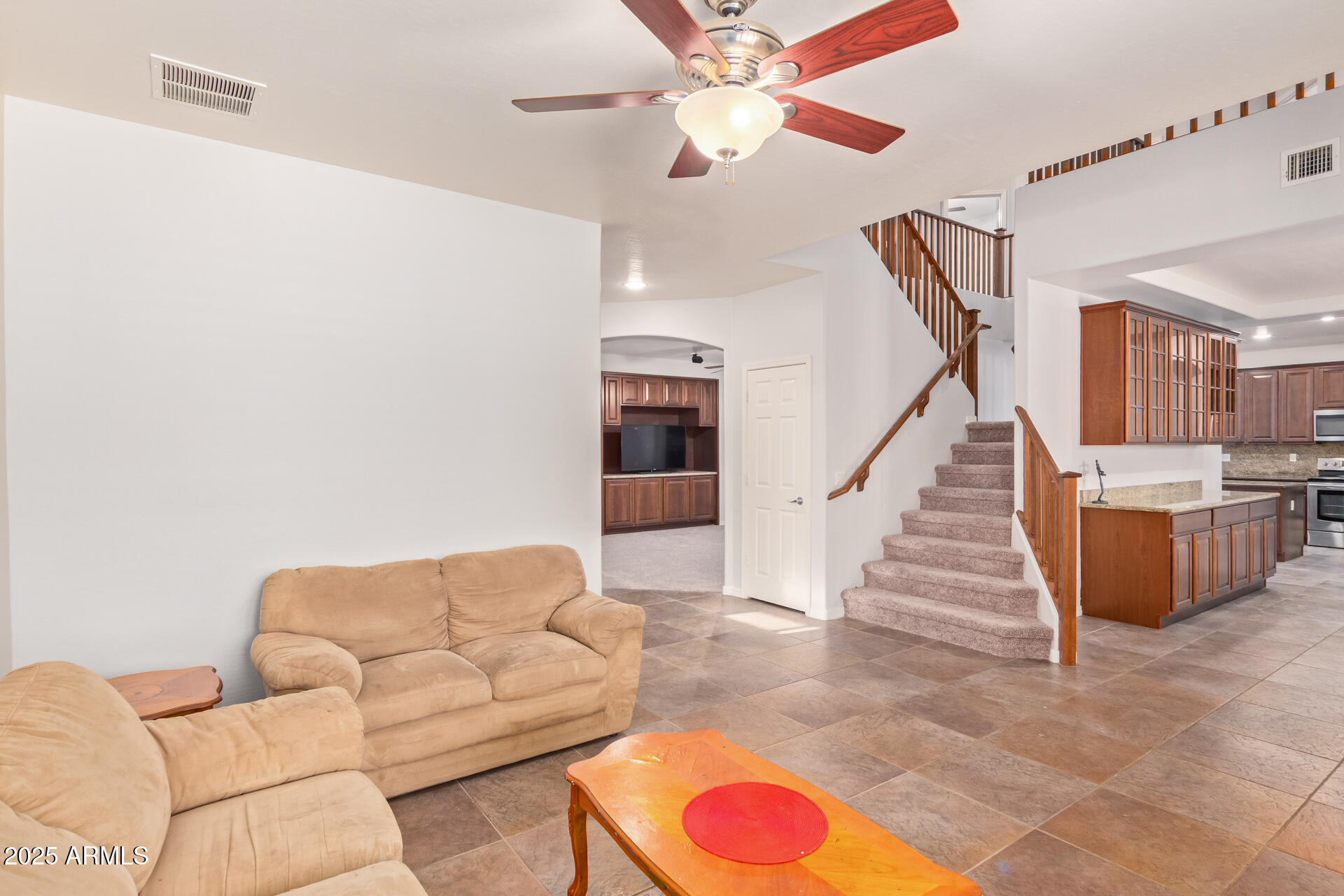 6838 W LYNNE Lane