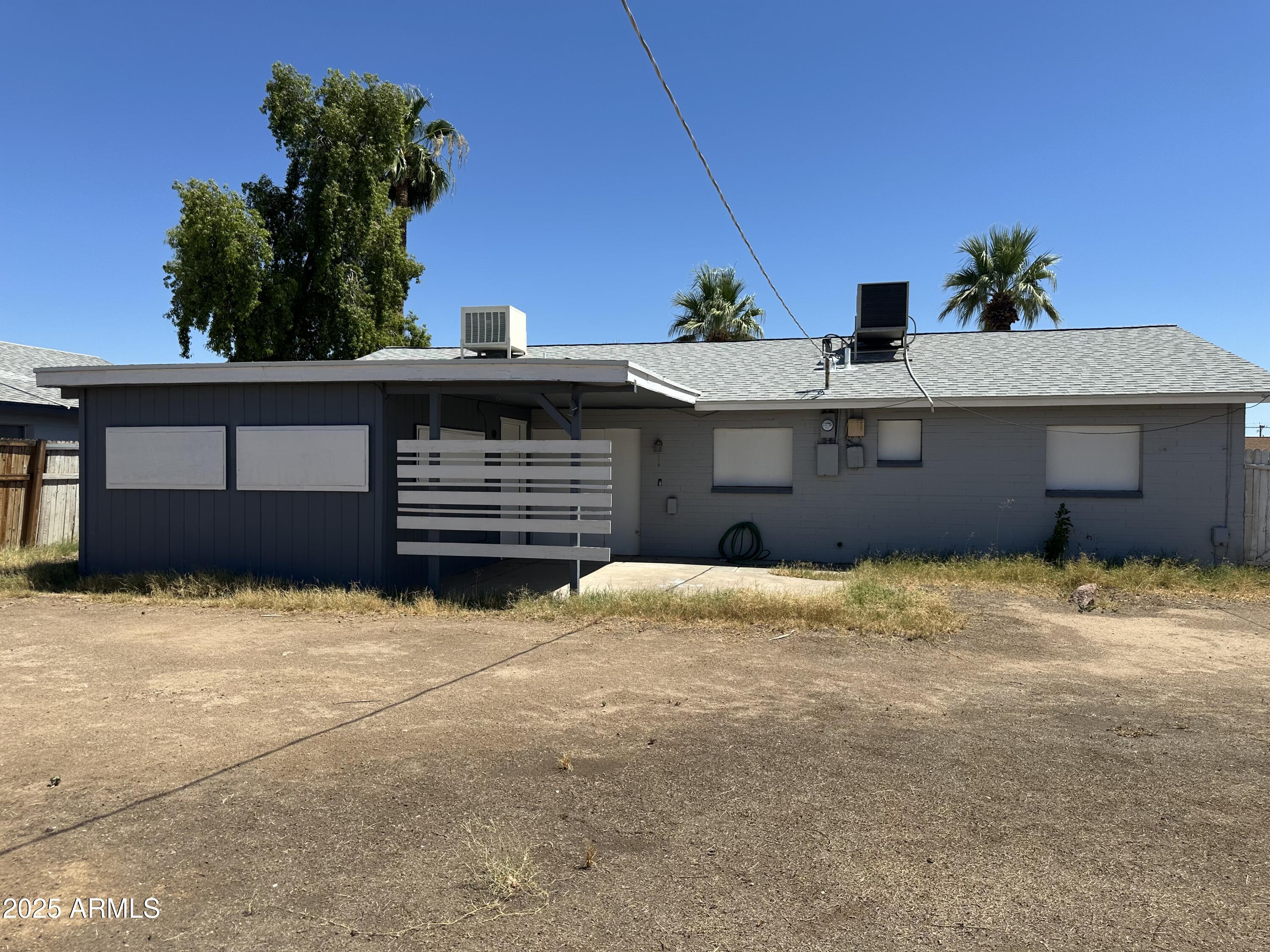 4216 W KALER Drive