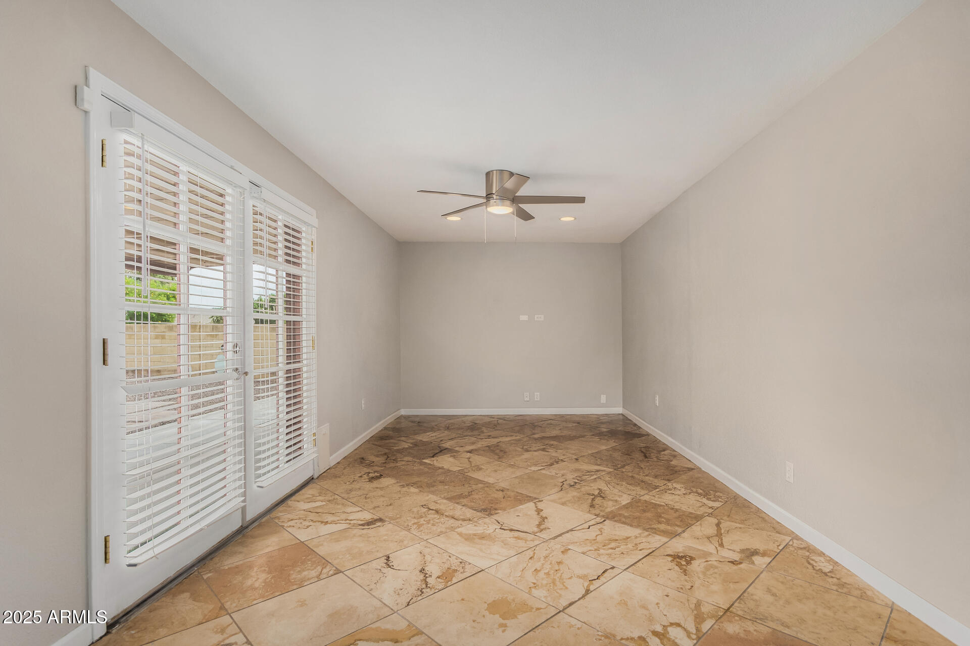 11825 S COCONINO Street