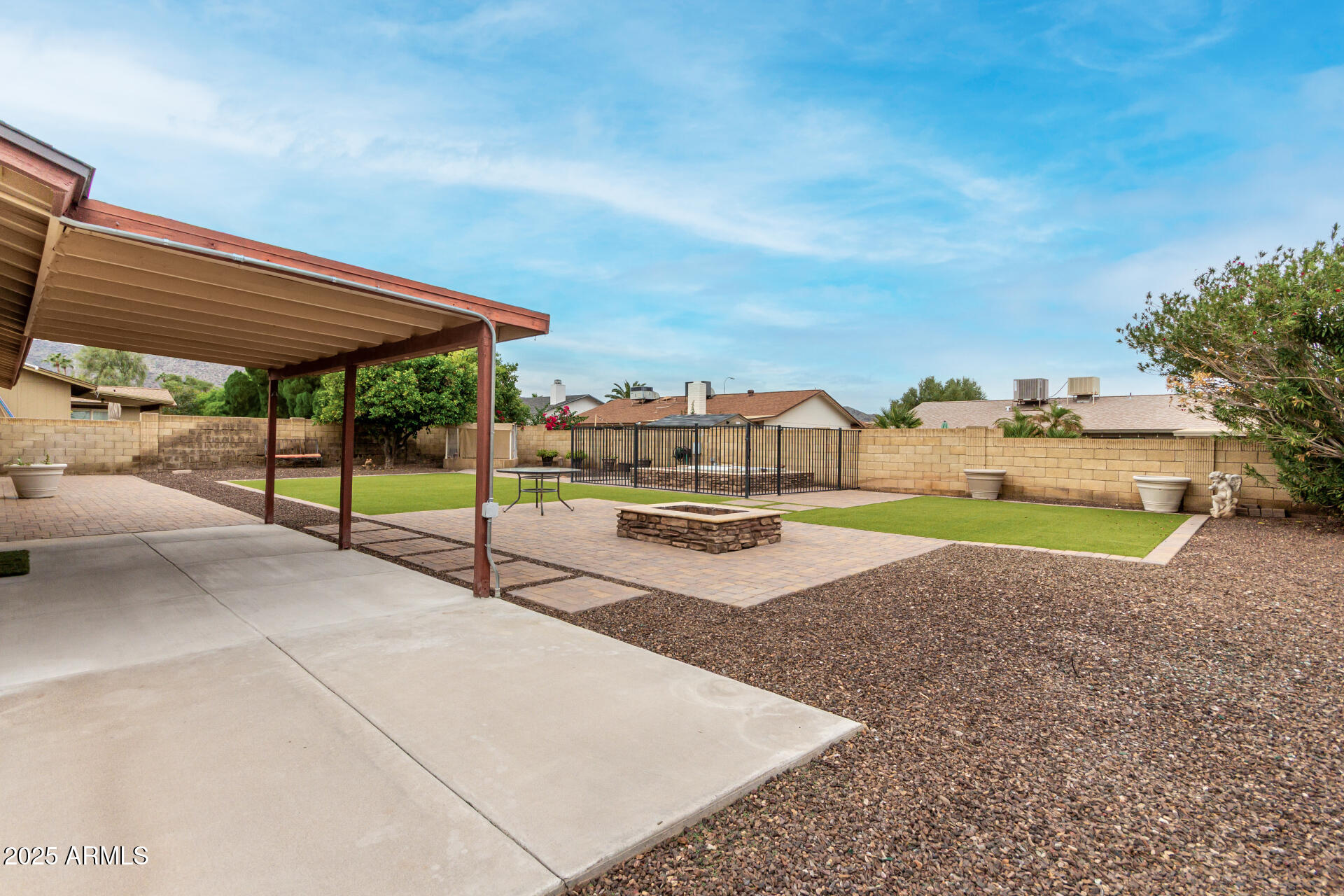 11825 S COCONINO Street