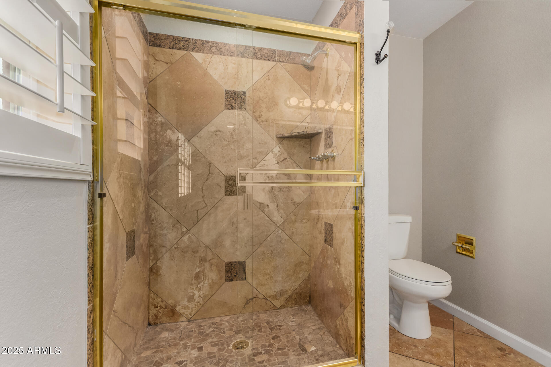 11825 S COCONINO Street