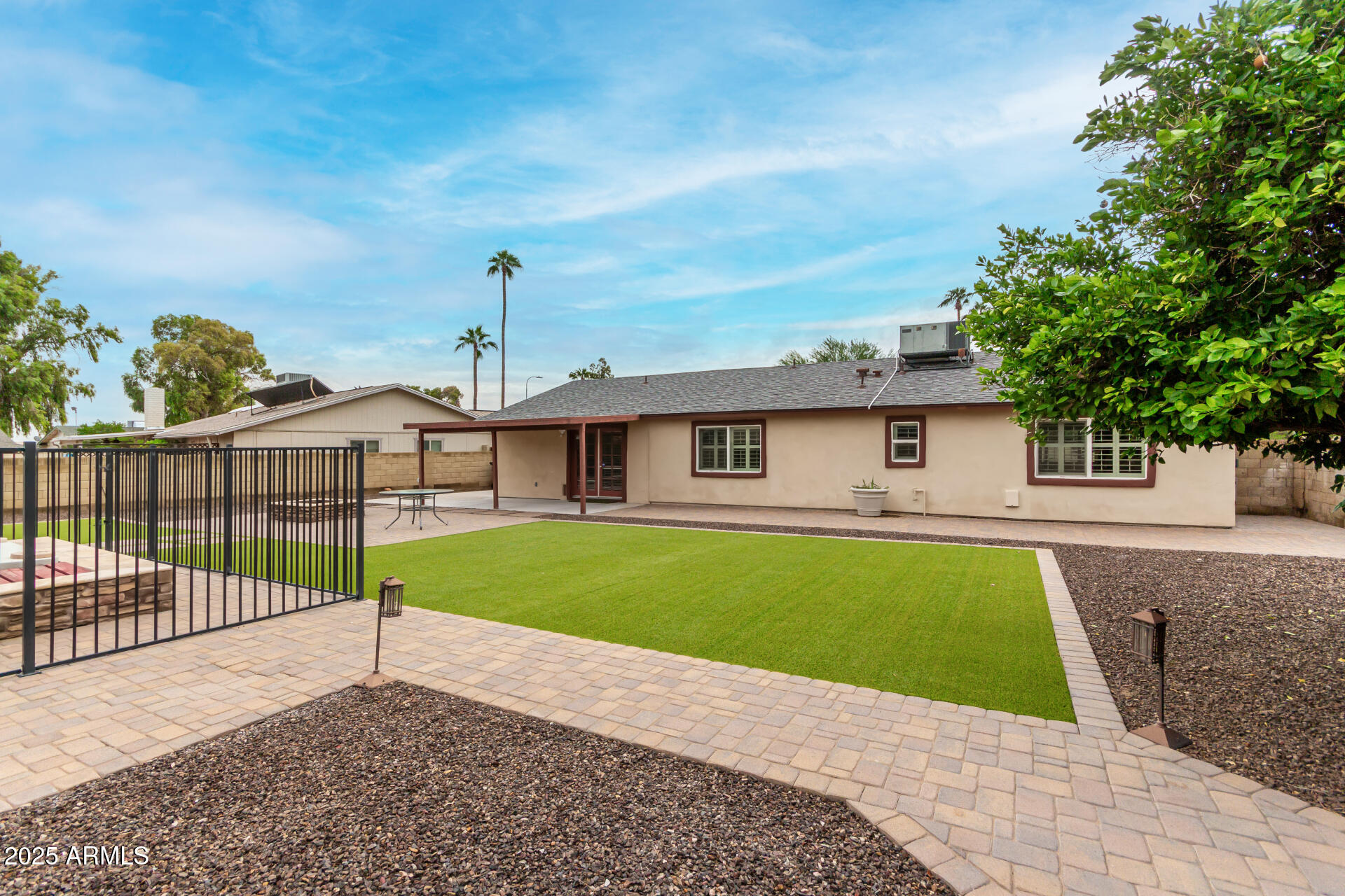 11825 S COCONINO Street