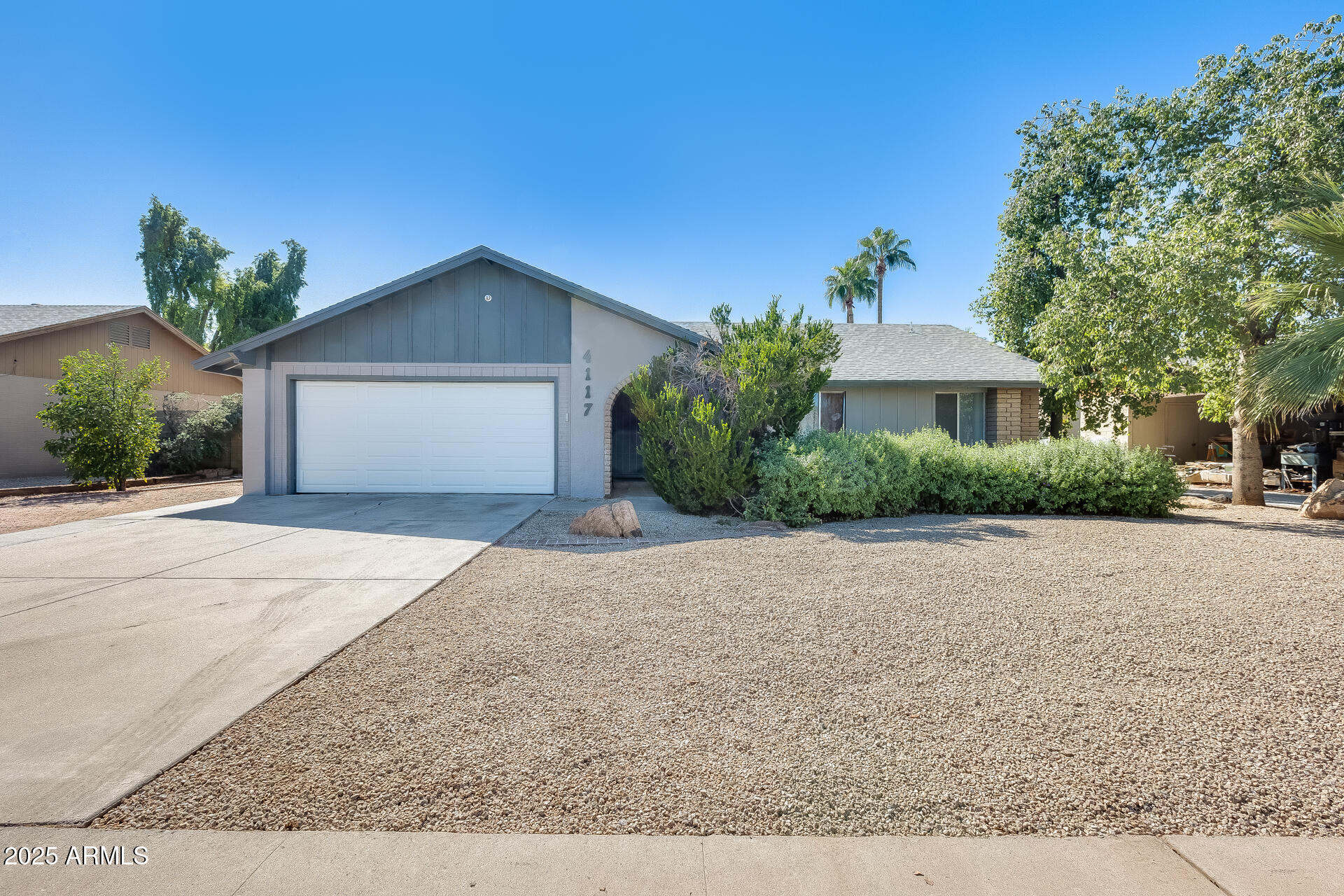 4117 W WINDROSE Drive