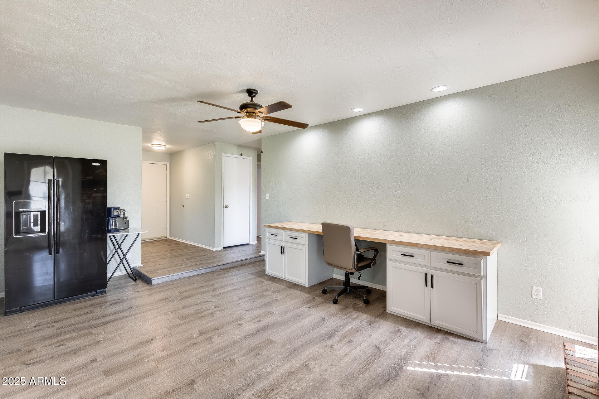 4117 W WINDROSE Drive