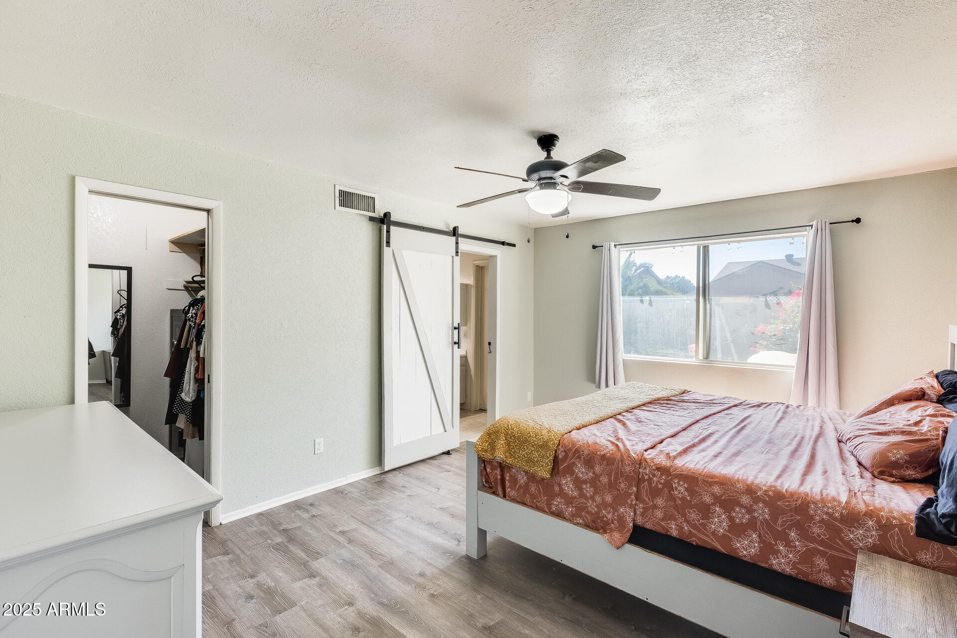 4117 W WINDROSE Drive
