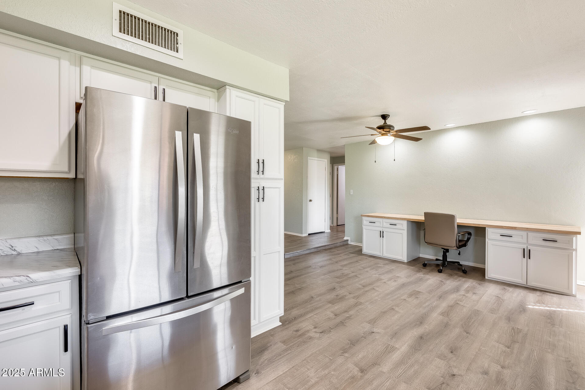 4117 W WINDROSE Drive