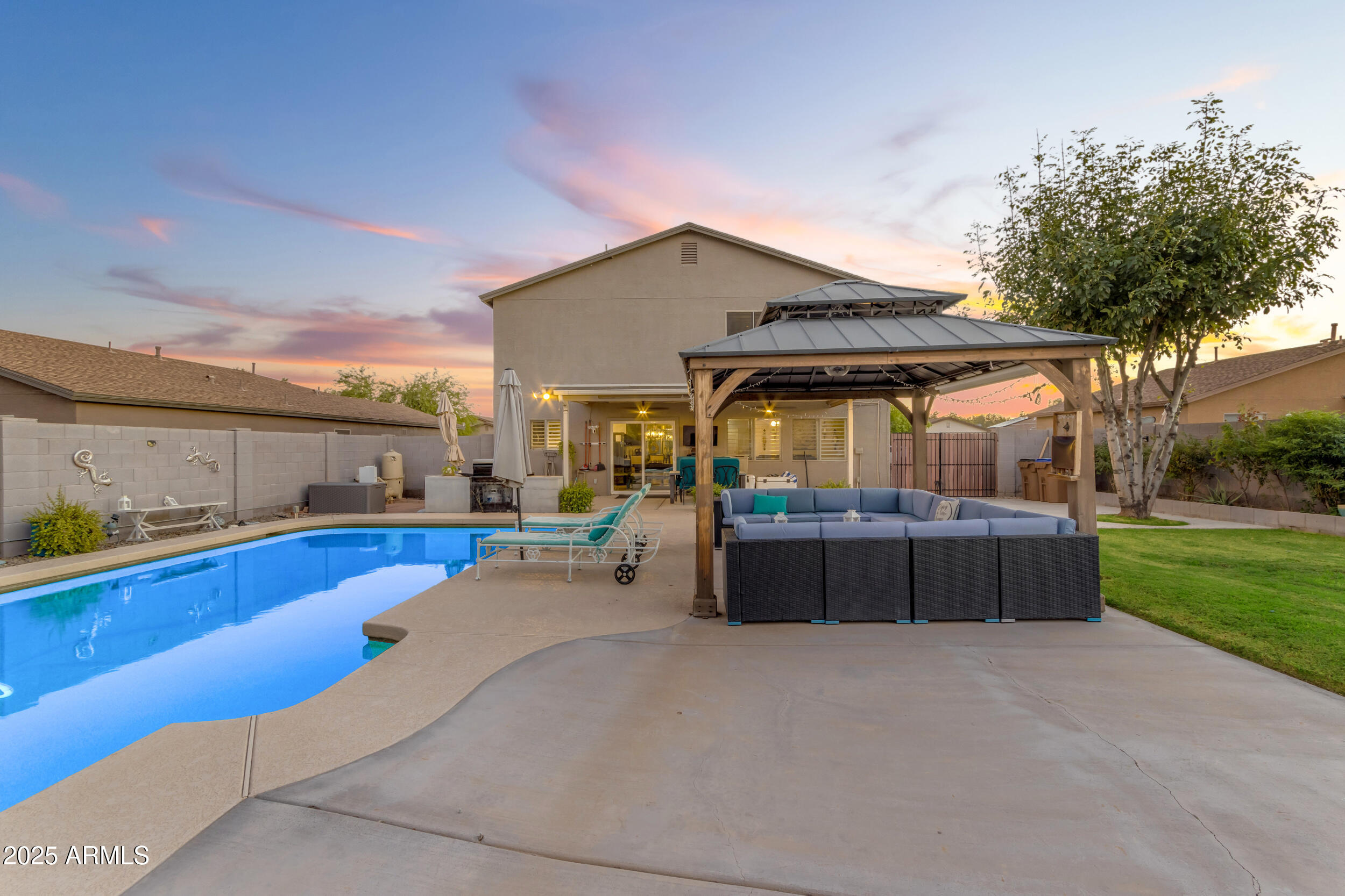 1190 E SILVERSMITH Trail