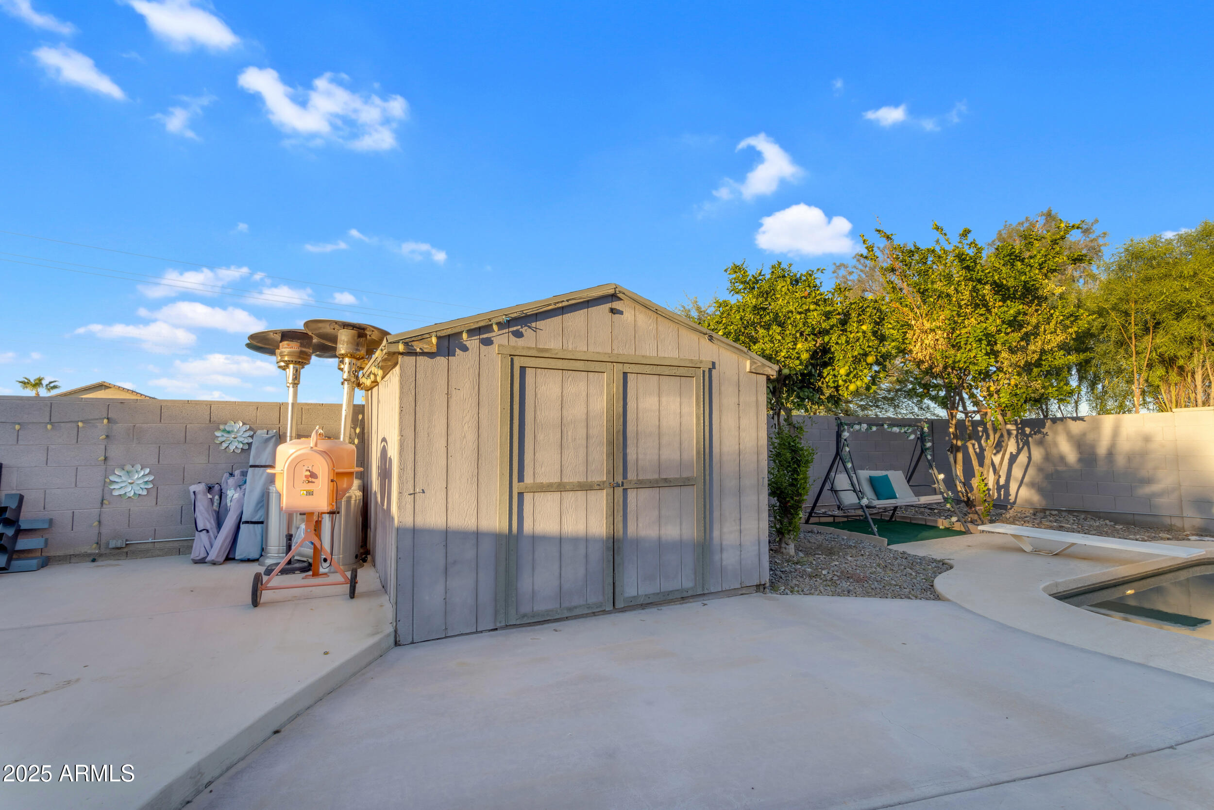 1190 E SILVERSMITH Trail