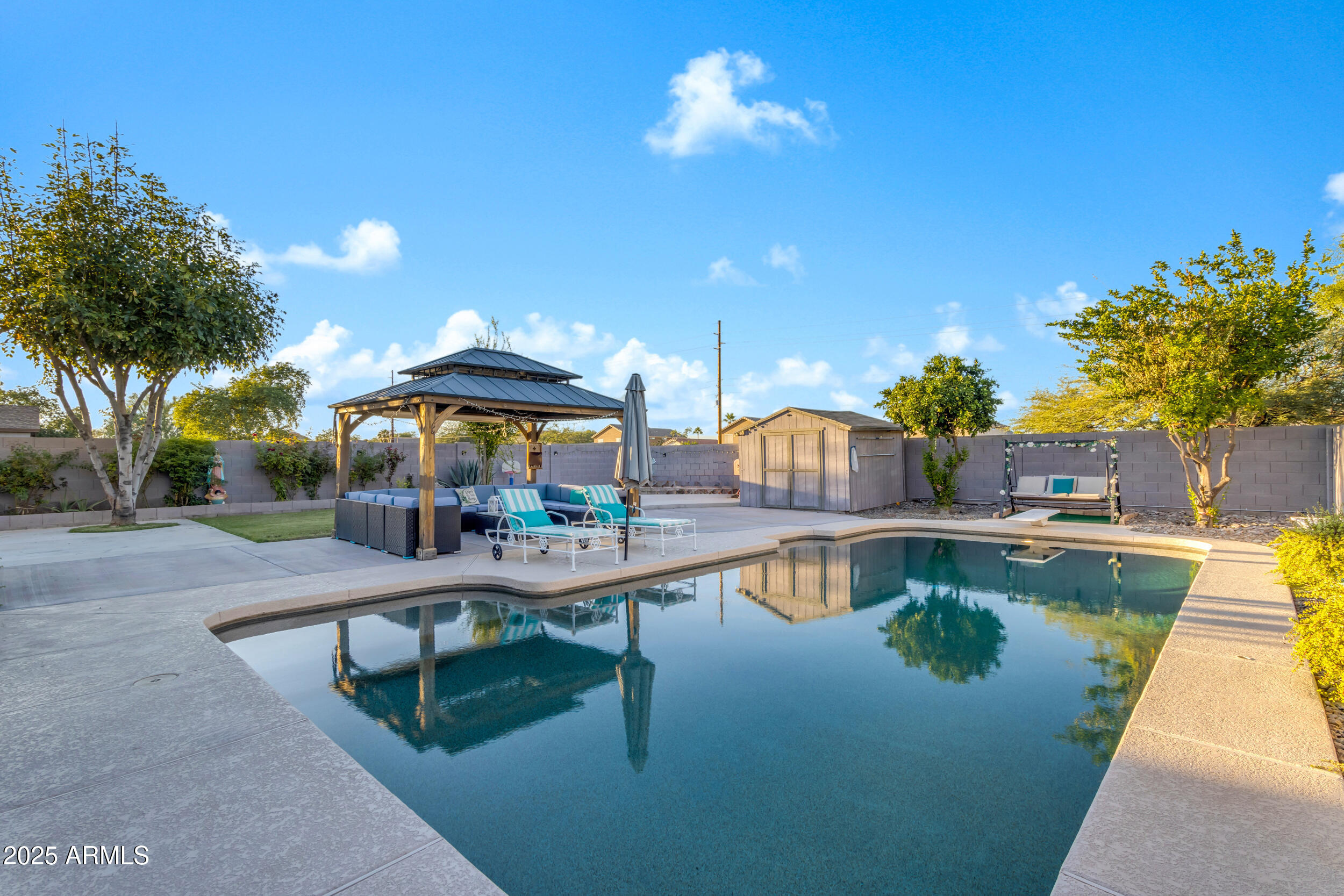 1190 E SILVERSMITH Trail