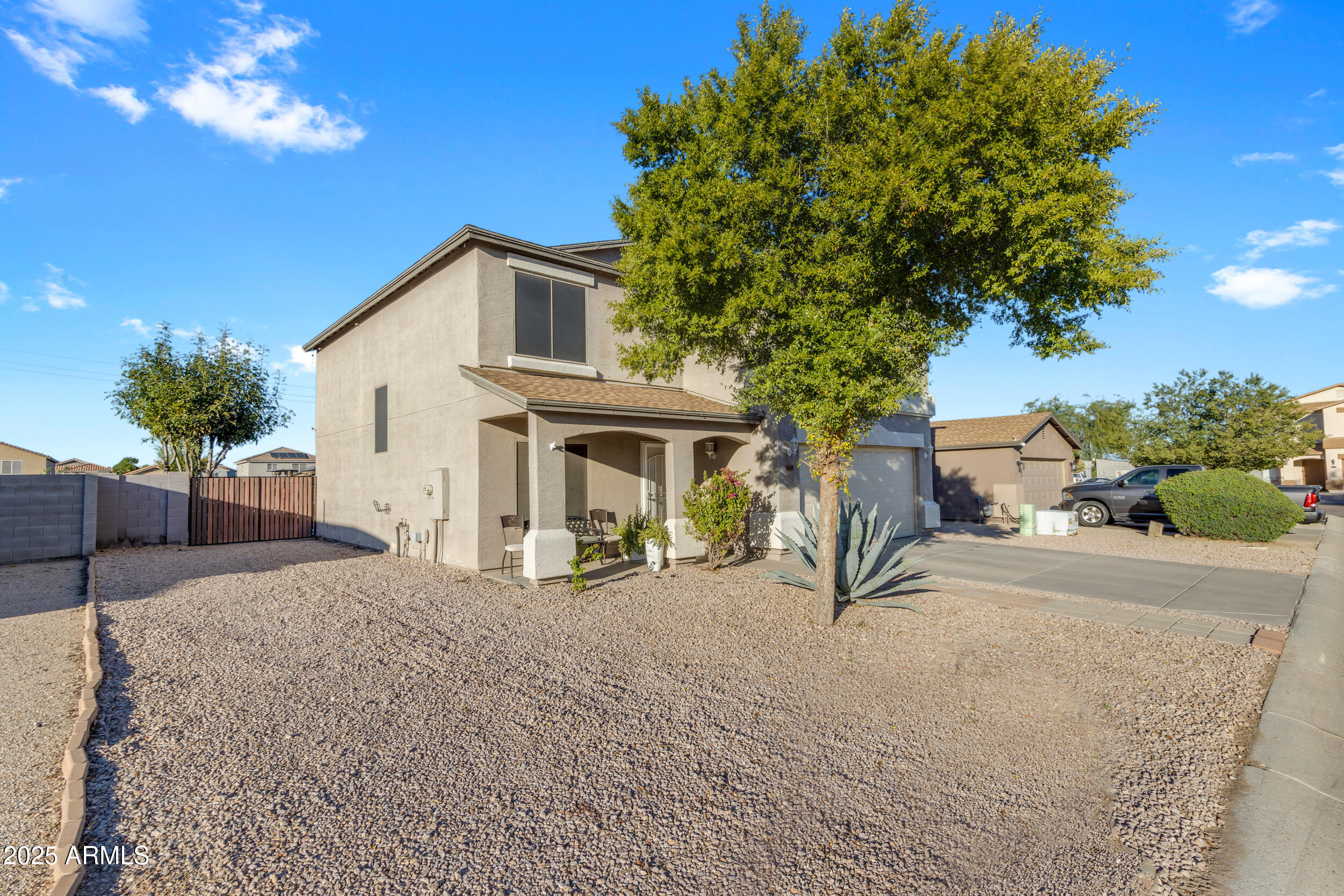 1190 E SILVERSMITH Trail