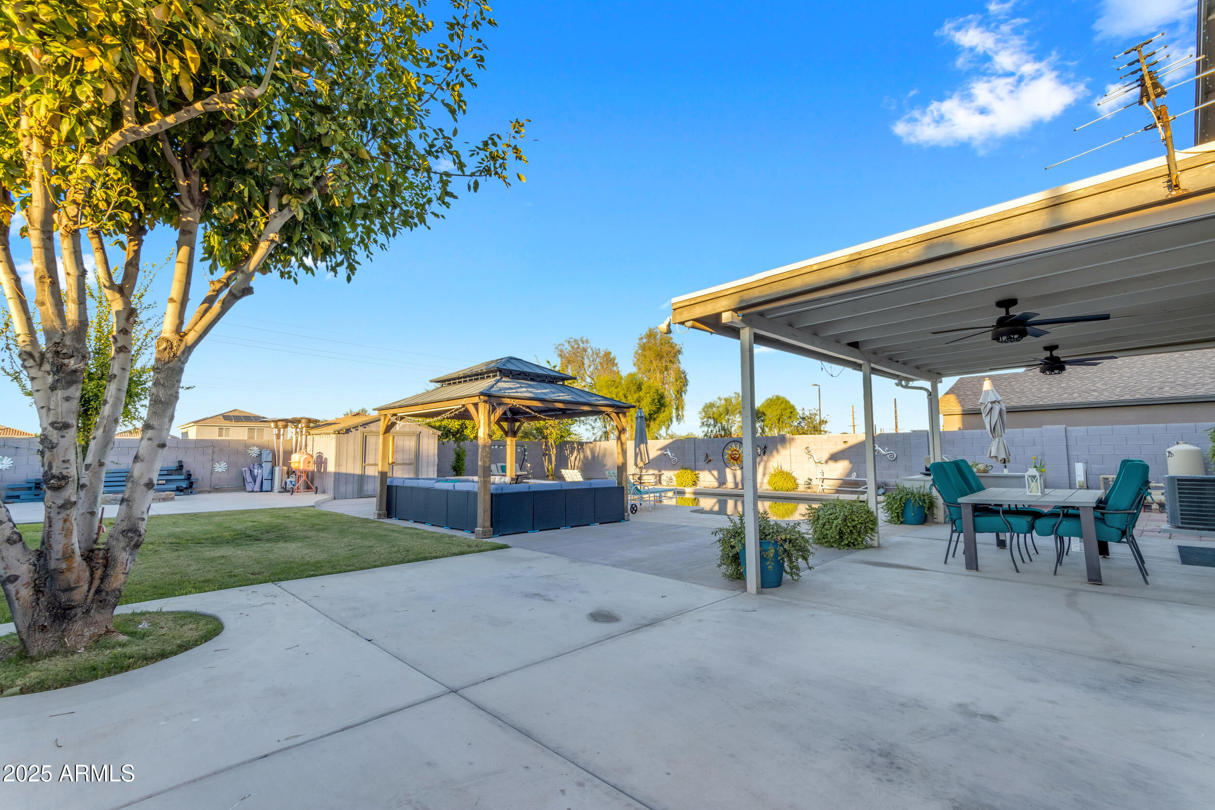 1190 E SILVERSMITH Trail