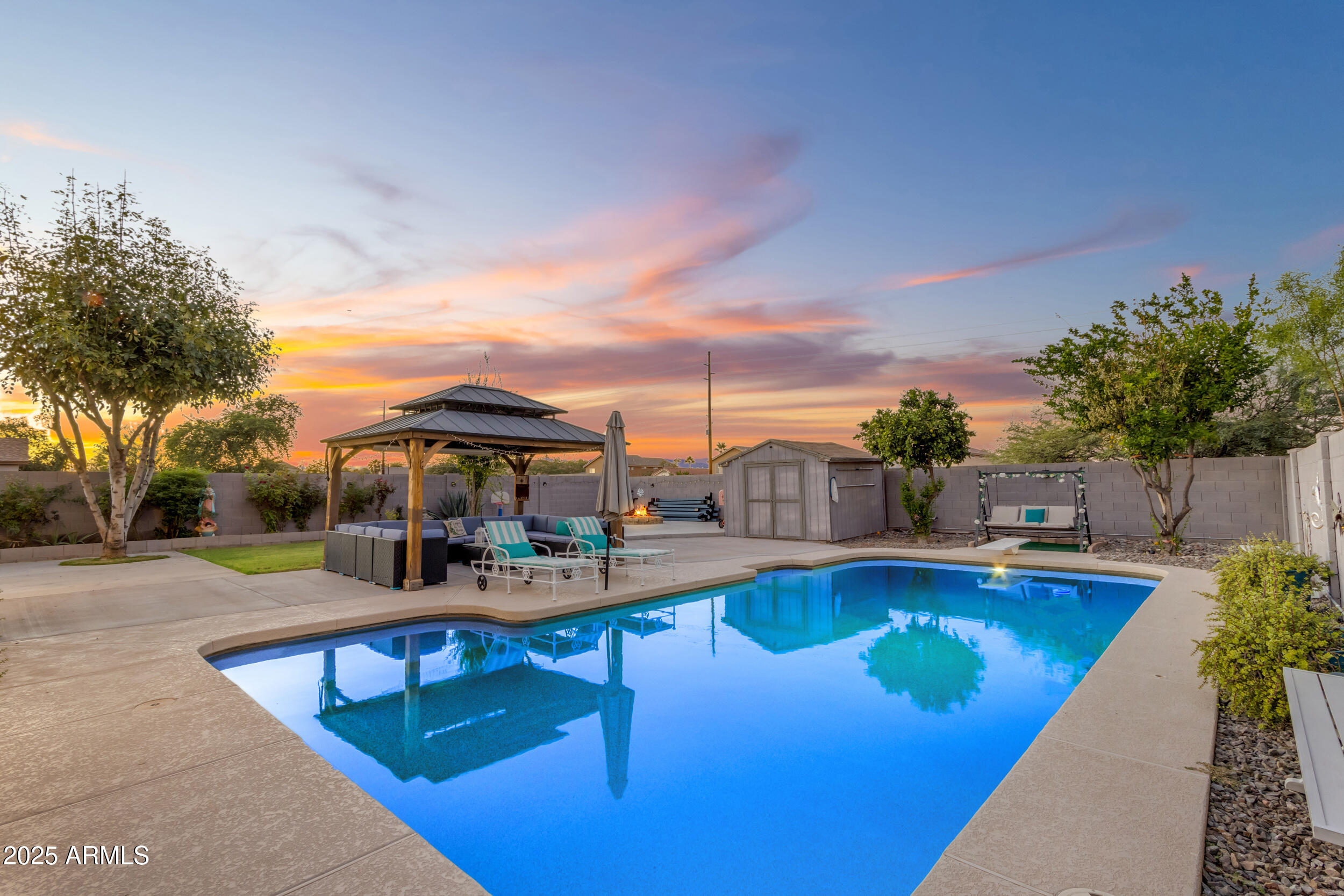 1190 E SILVERSMITH Trail