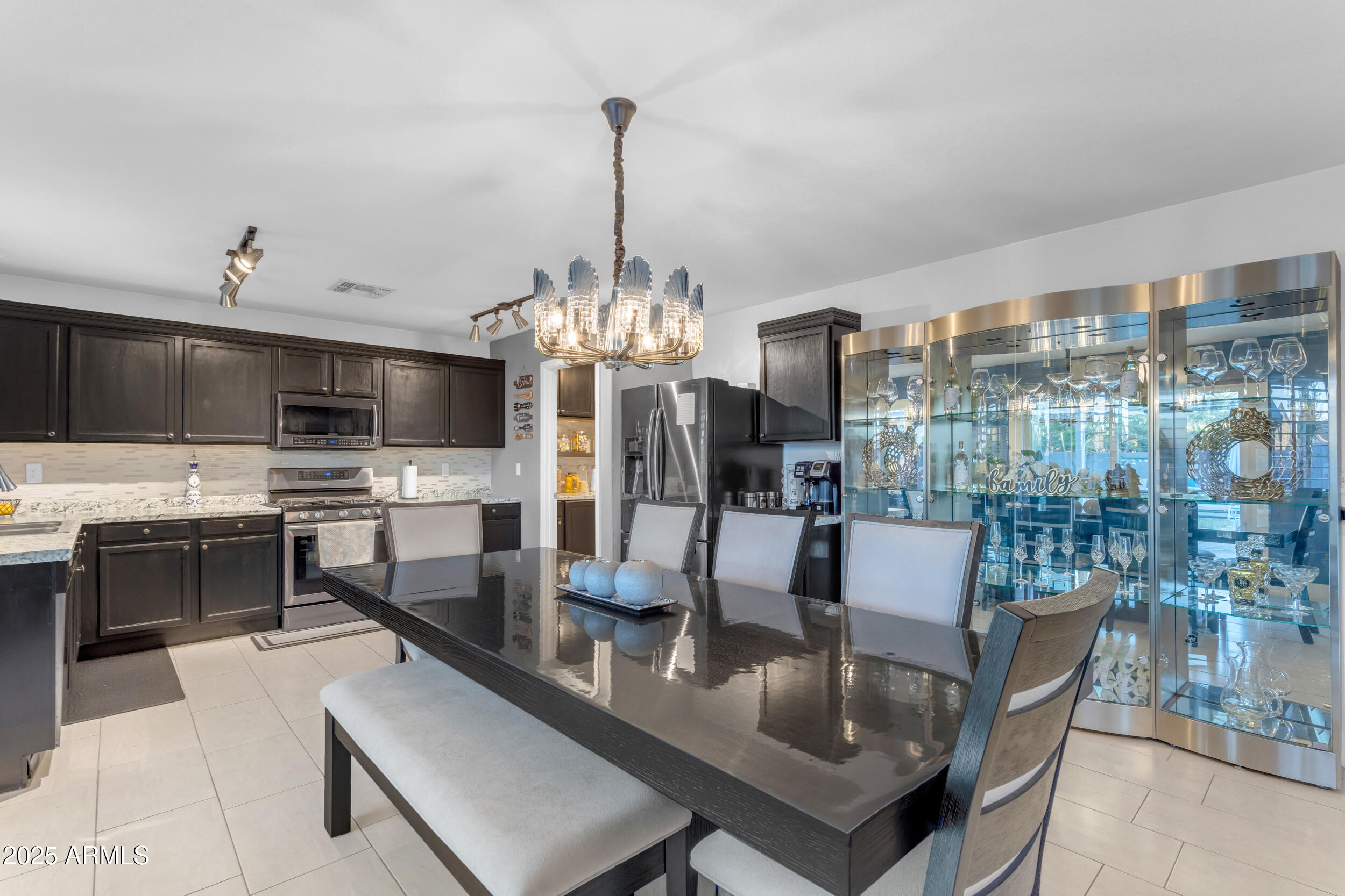 1190 E SILVERSMITH Trail