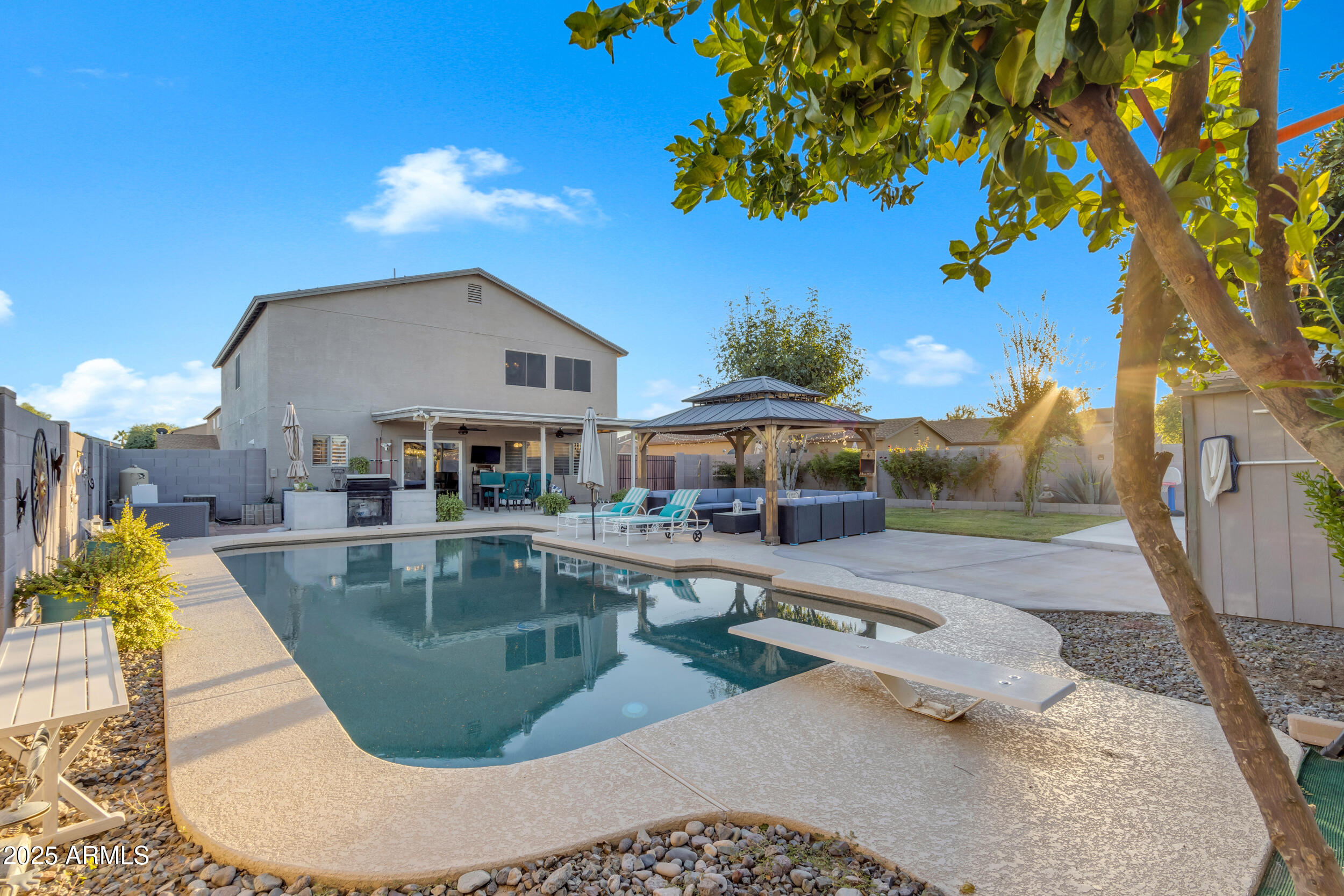 1190 E SILVERSMITH Trail