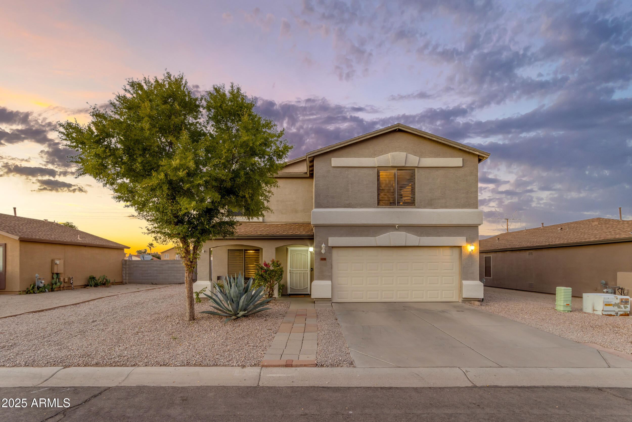 1190 E SILVERSMITH Trail