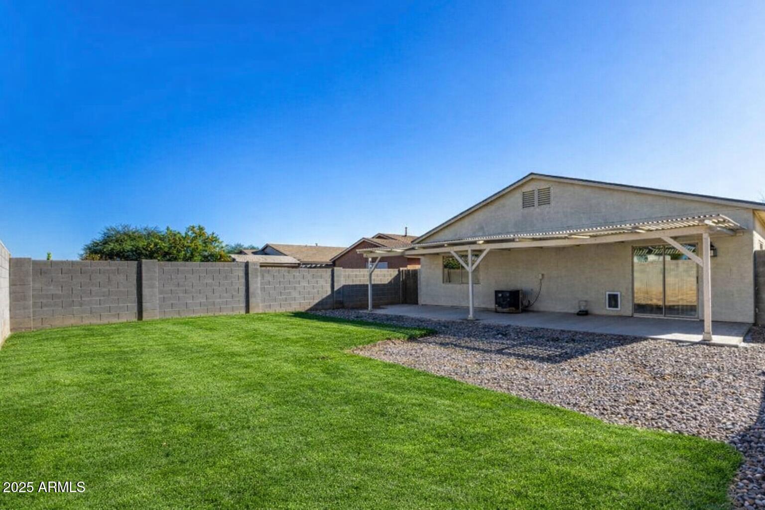 864 E SILVERSMITH Trail