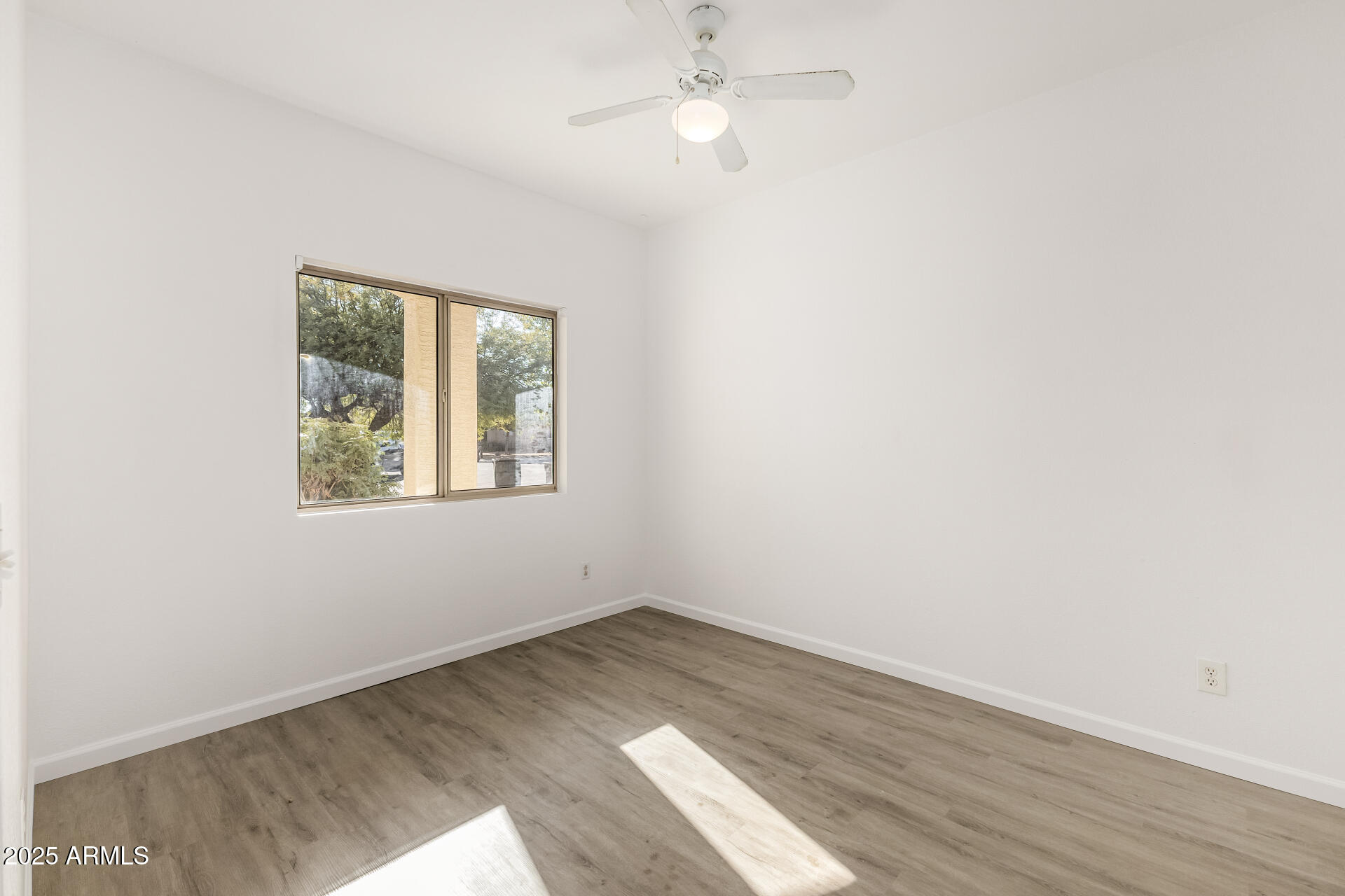864 E SILVERSMITH Trail