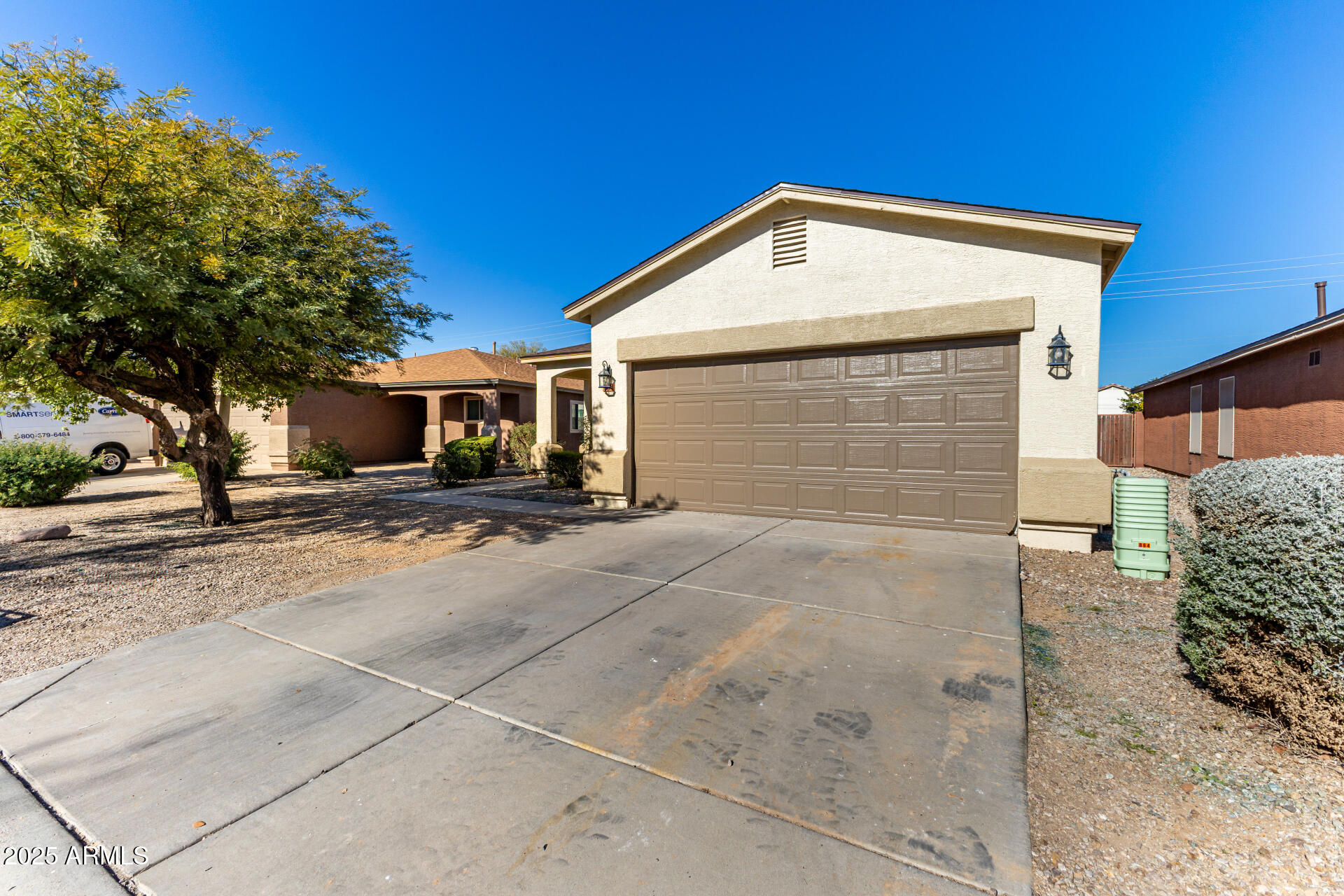 864 E SILVERSMITH Trail