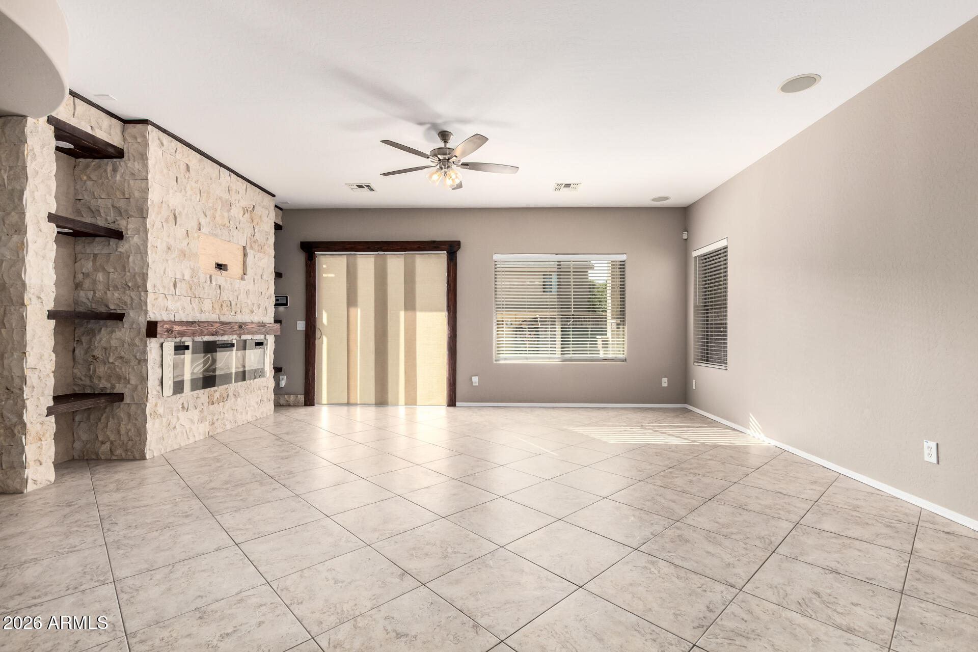 19411 W JEFFERSON Street