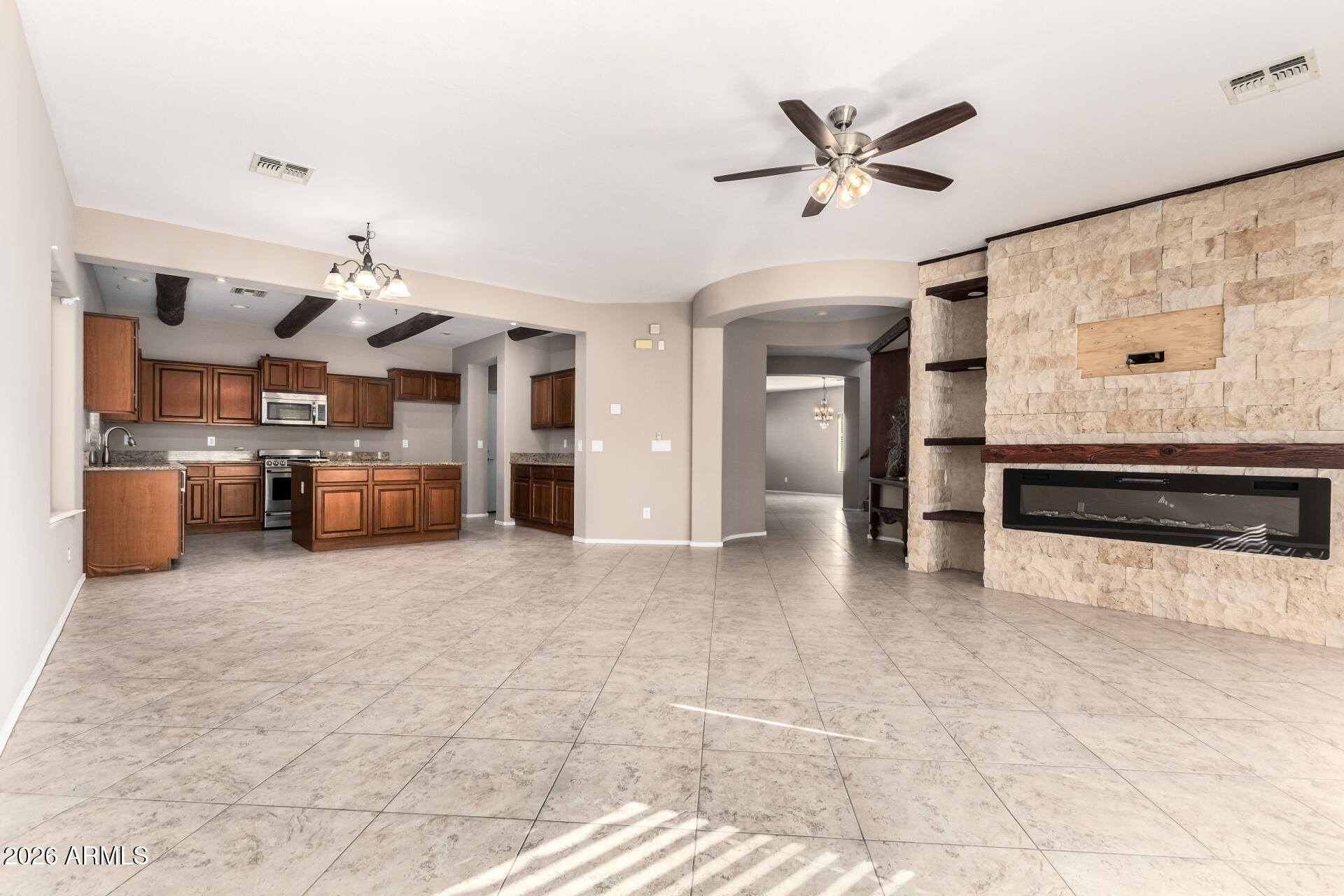 19411 W JEFFERSON Street