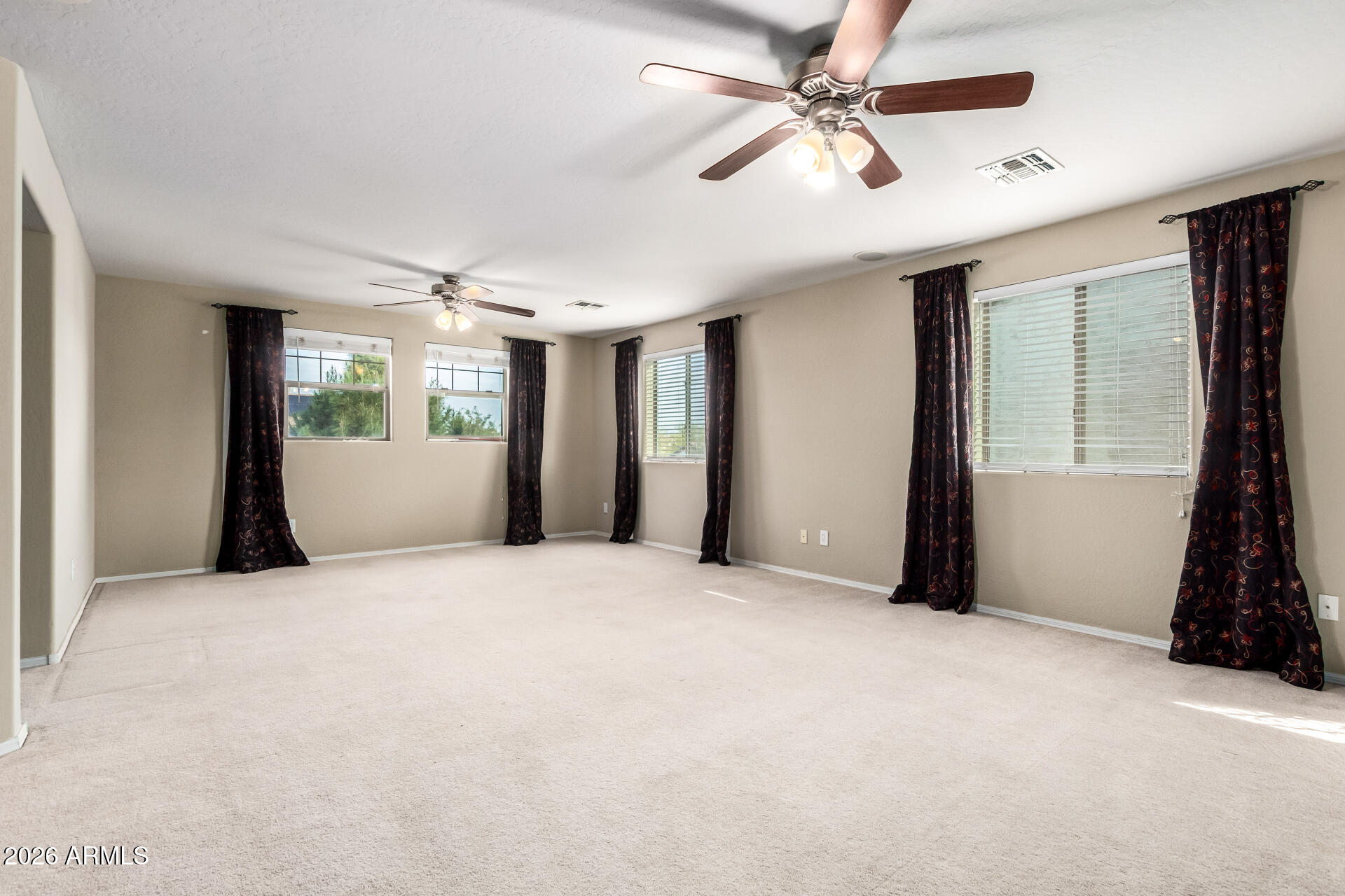 19411 W JEFFERSON Street