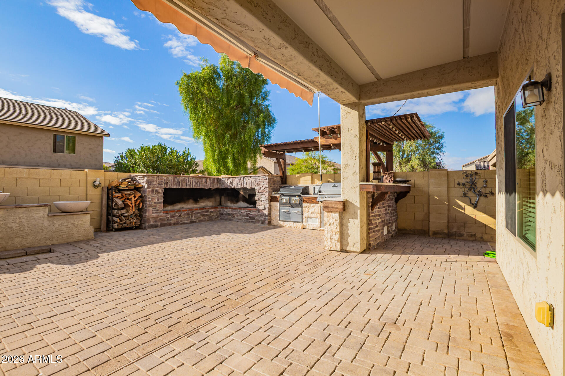 19411 W JEFFERSON Street